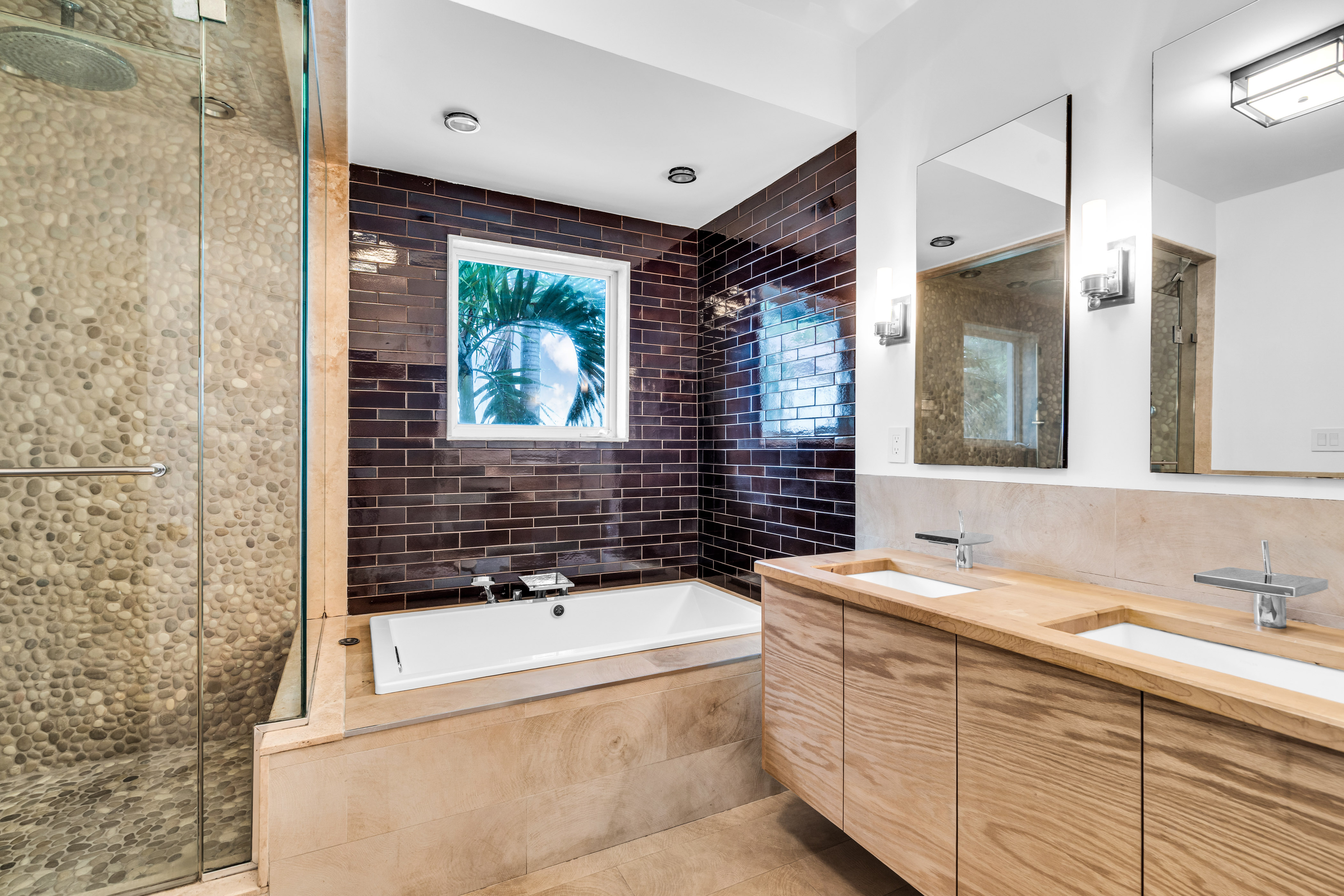 1232 Lenox Avenue Miami Beach FL 33139