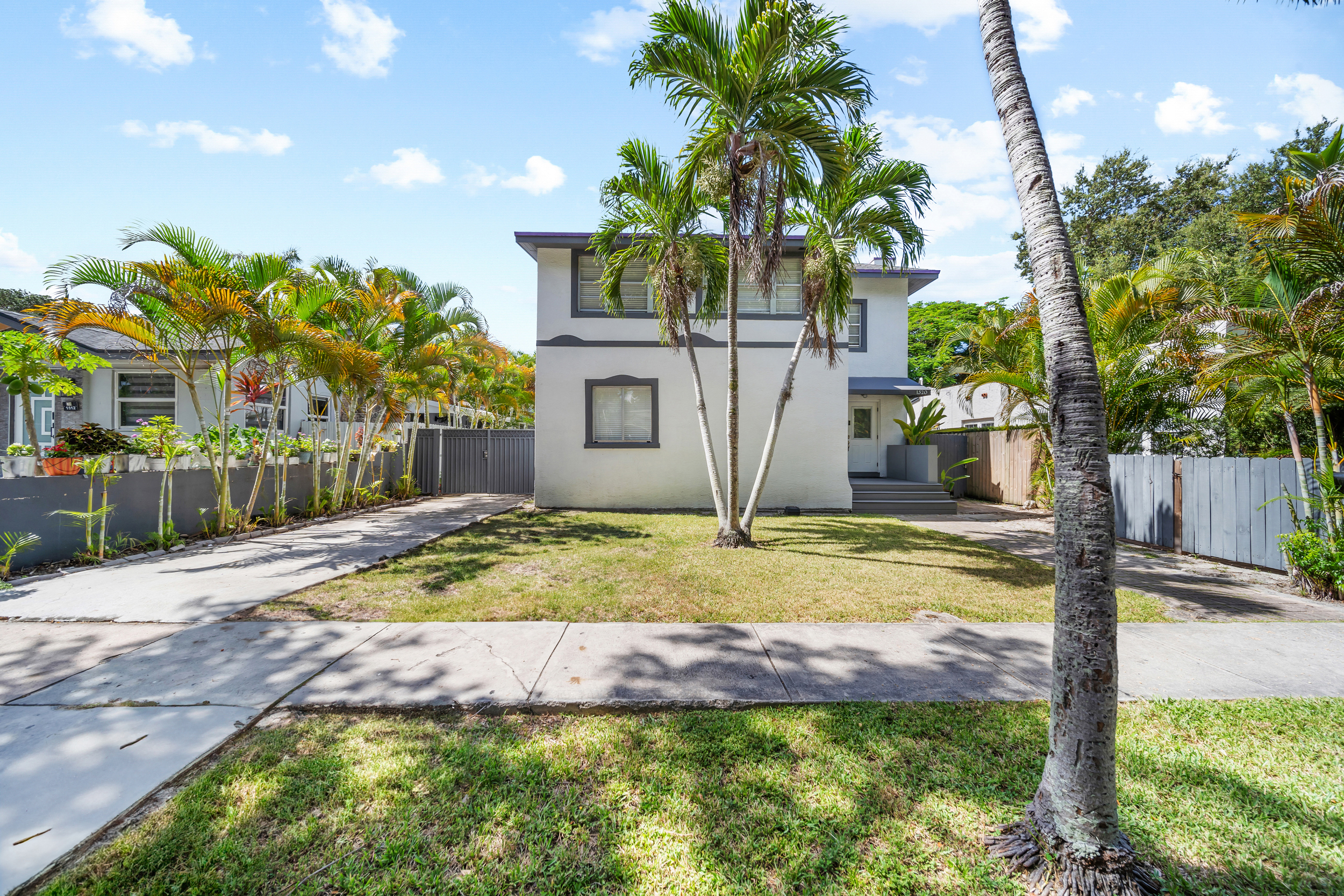 1520 SW 11th Terrace Miami FL 33135