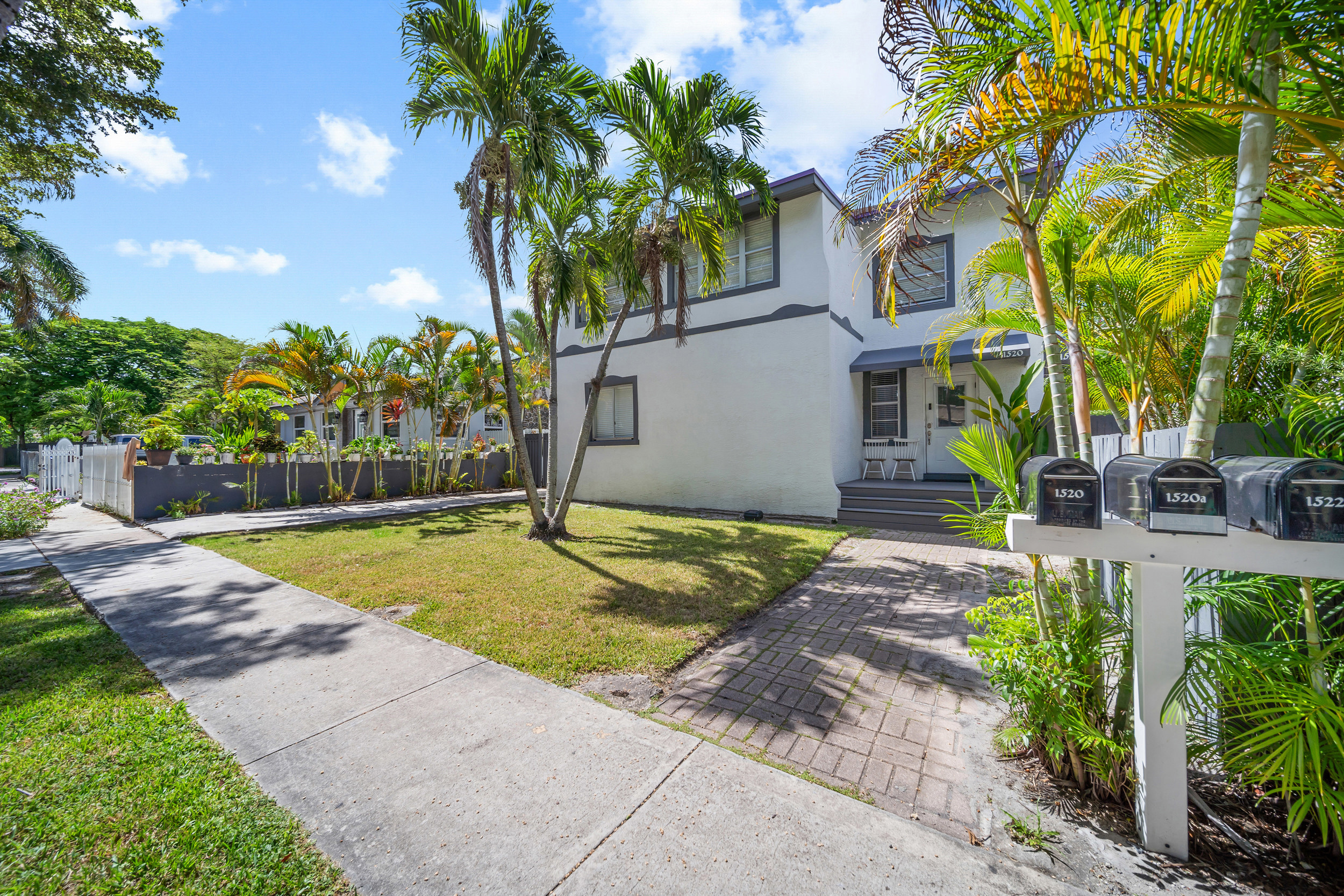 1520 SW 11th Terrace Miami FL 33135