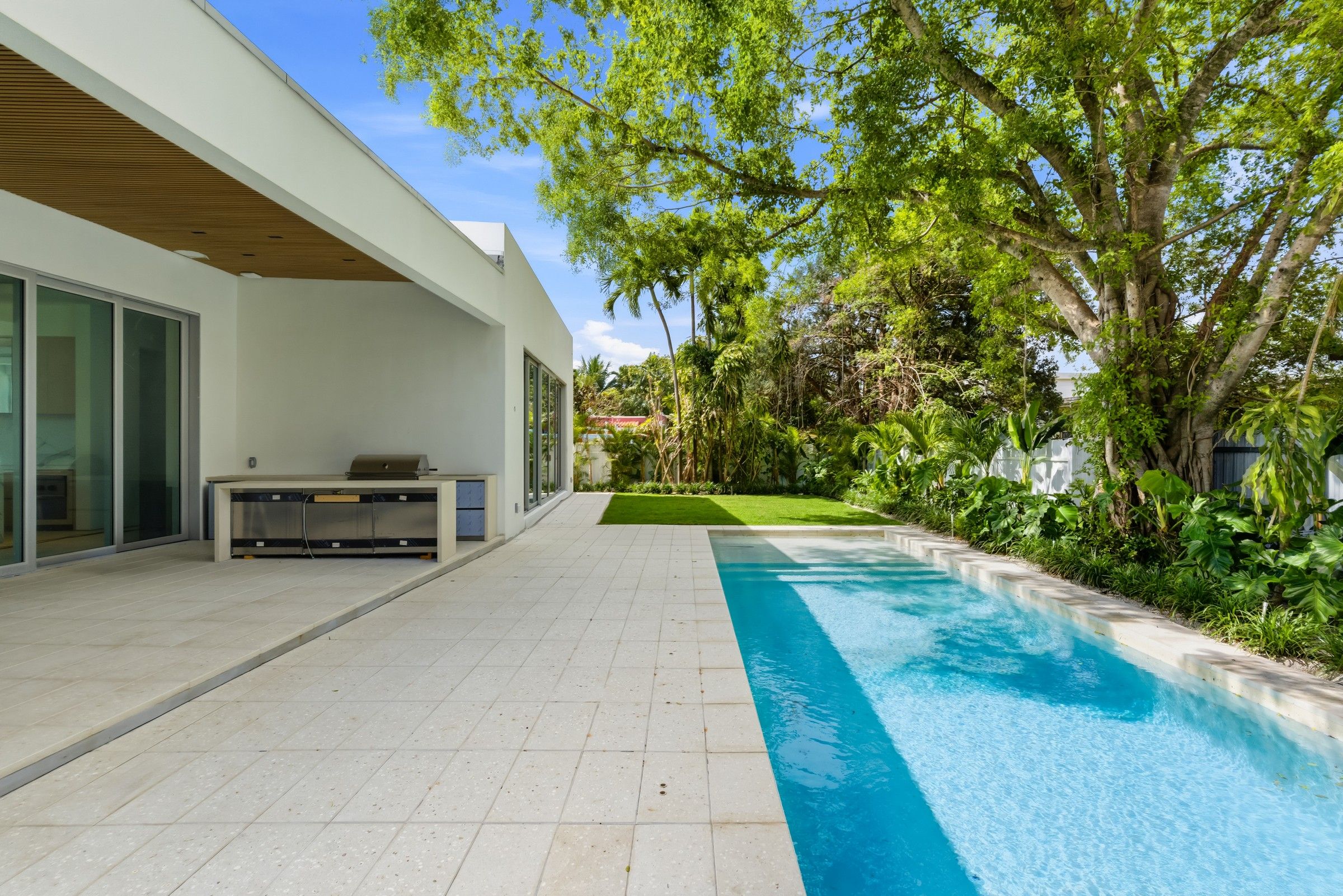 188 Cherokee Street Miami Springs FL 33166