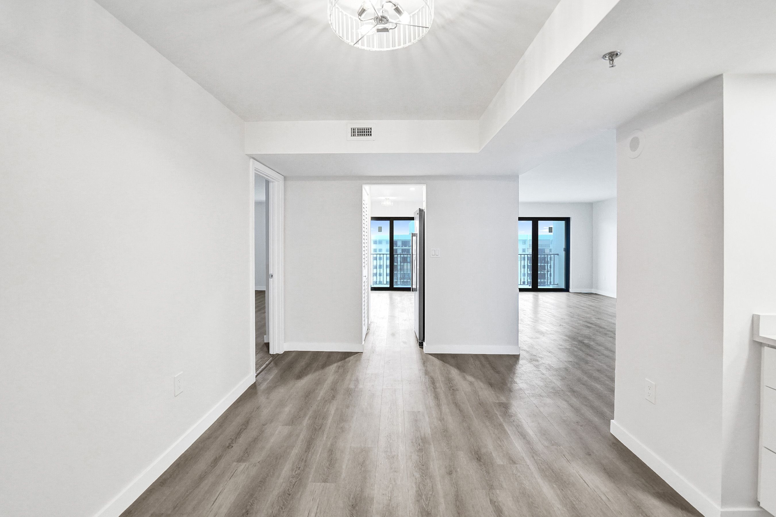 1201 S Ocean Drive Hollywood FL 33019