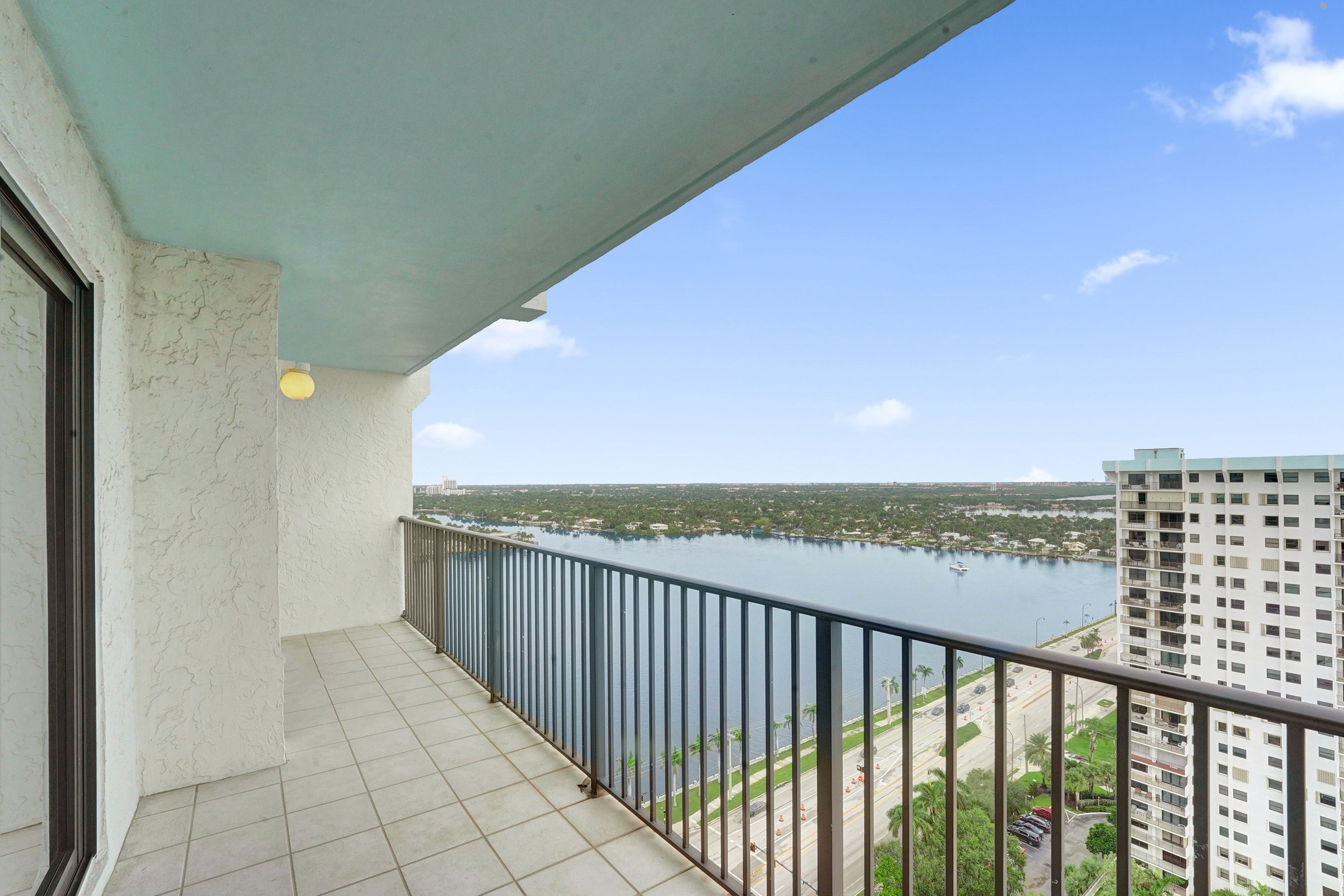 1201 S Ocean Drive Hollywood FL 33019