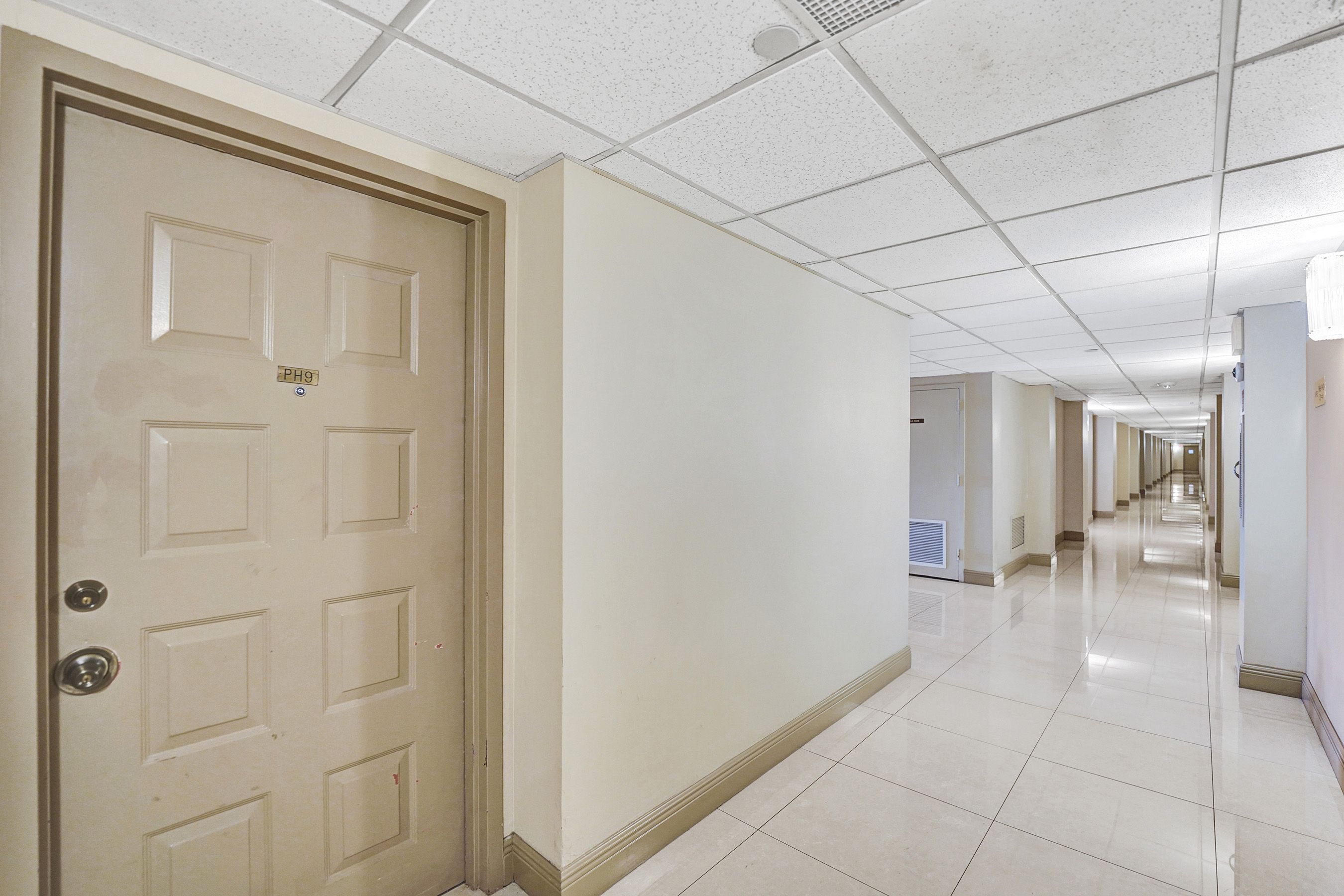 1201 S Ocean Drive Hollywood FL 33019