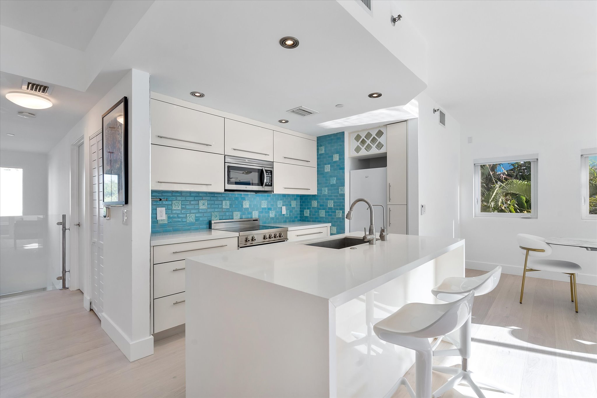 828 3rd Street Miami Beach FL 33139