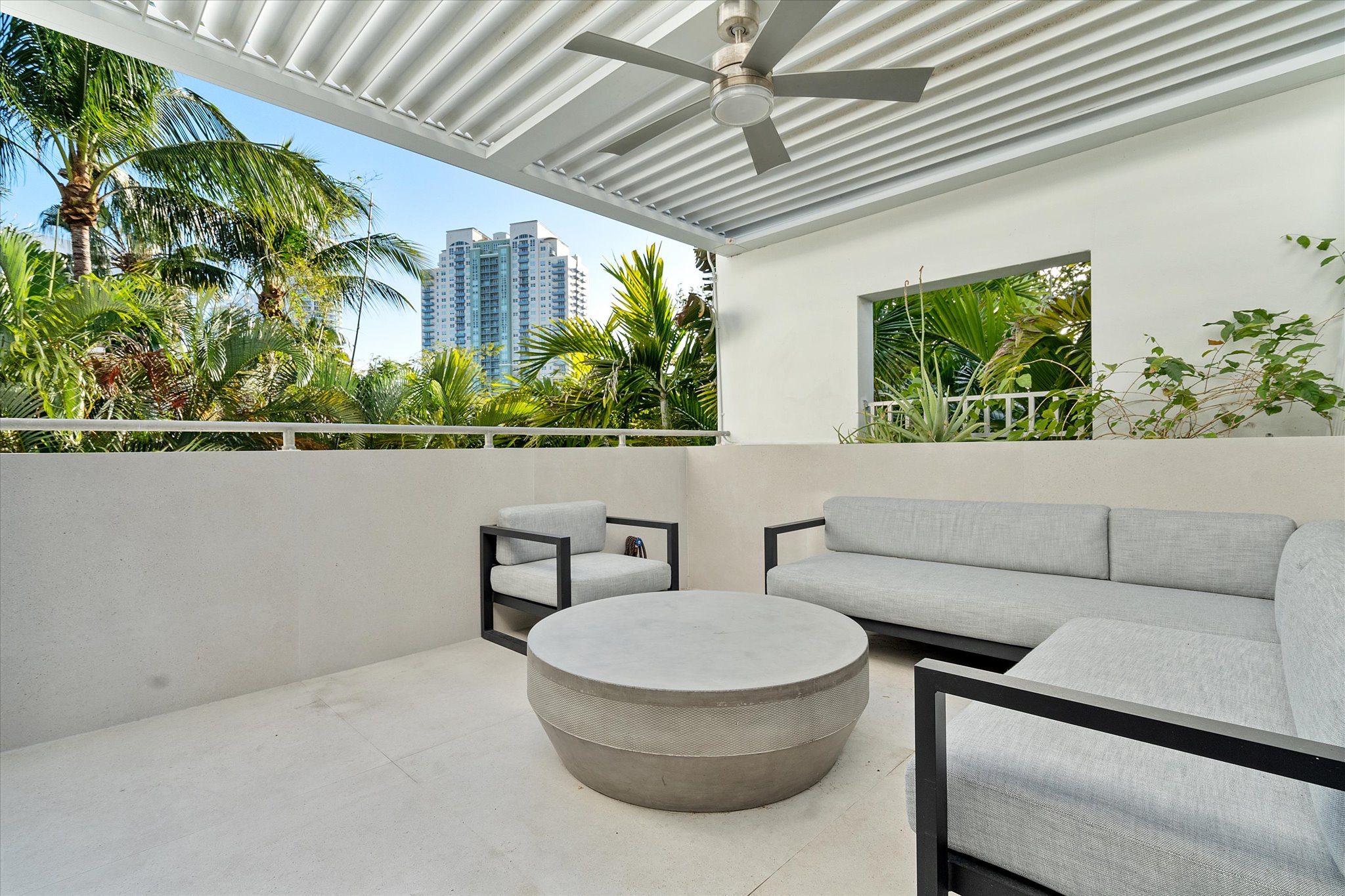 828 3rd Street Miami Beach FL 33139