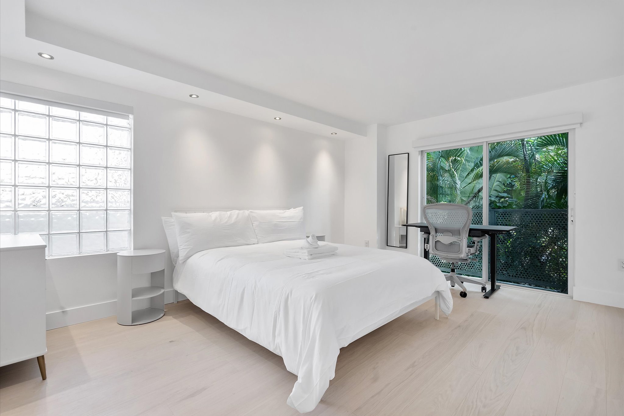 828 3rd Street Miami Beach FL 33139