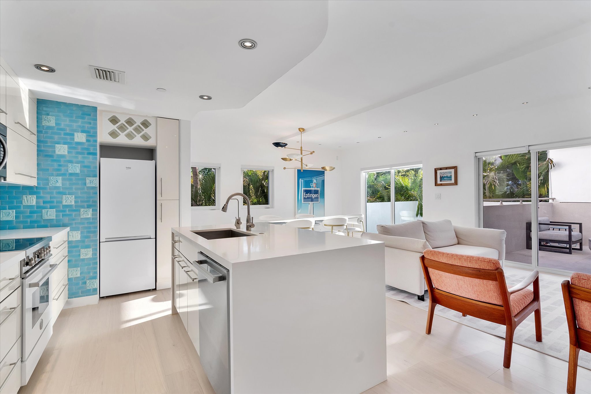 828 3rd Street Miami Beach FL 33139