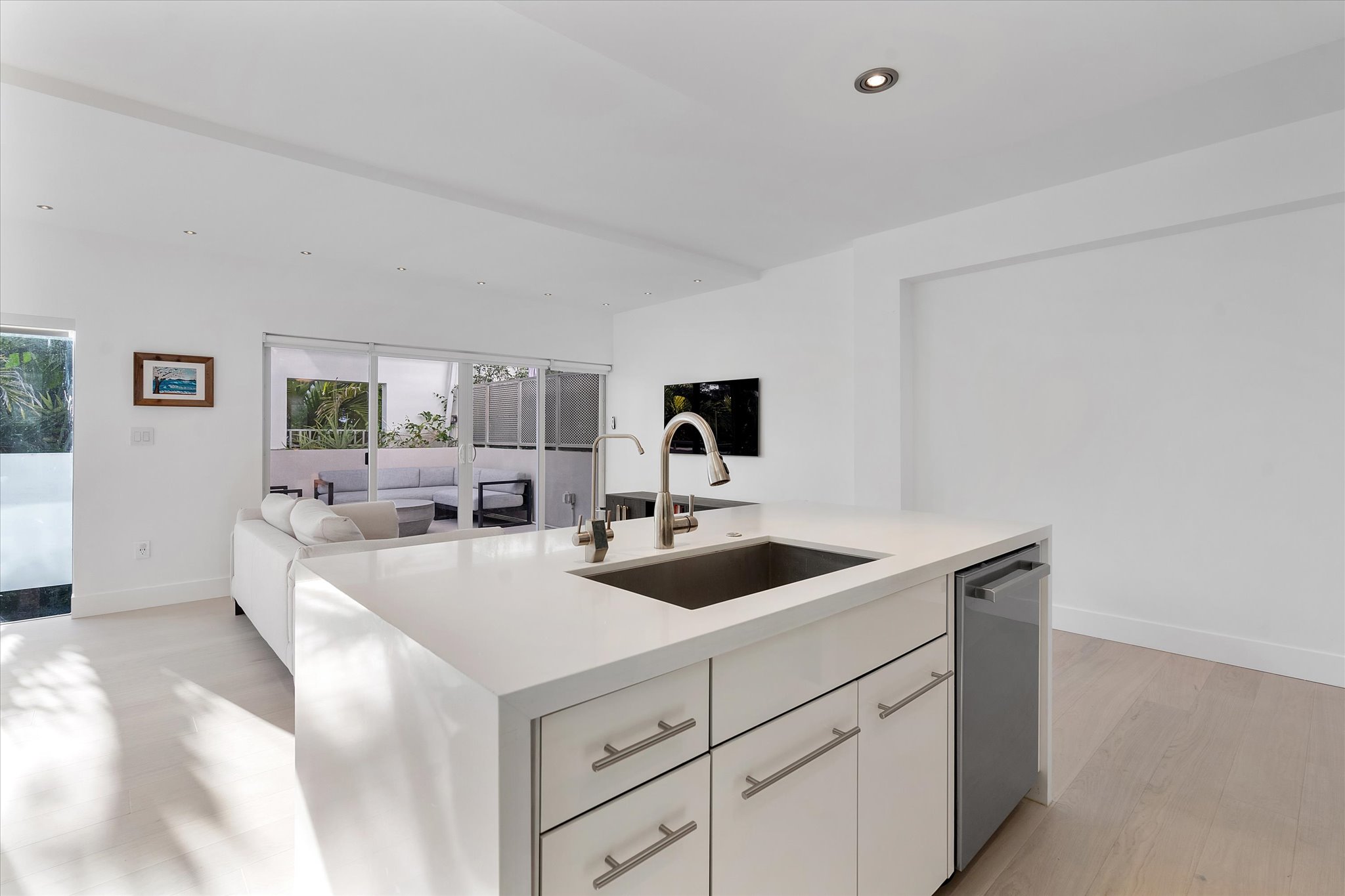 828 3rd Street Miami Beach FL 33139