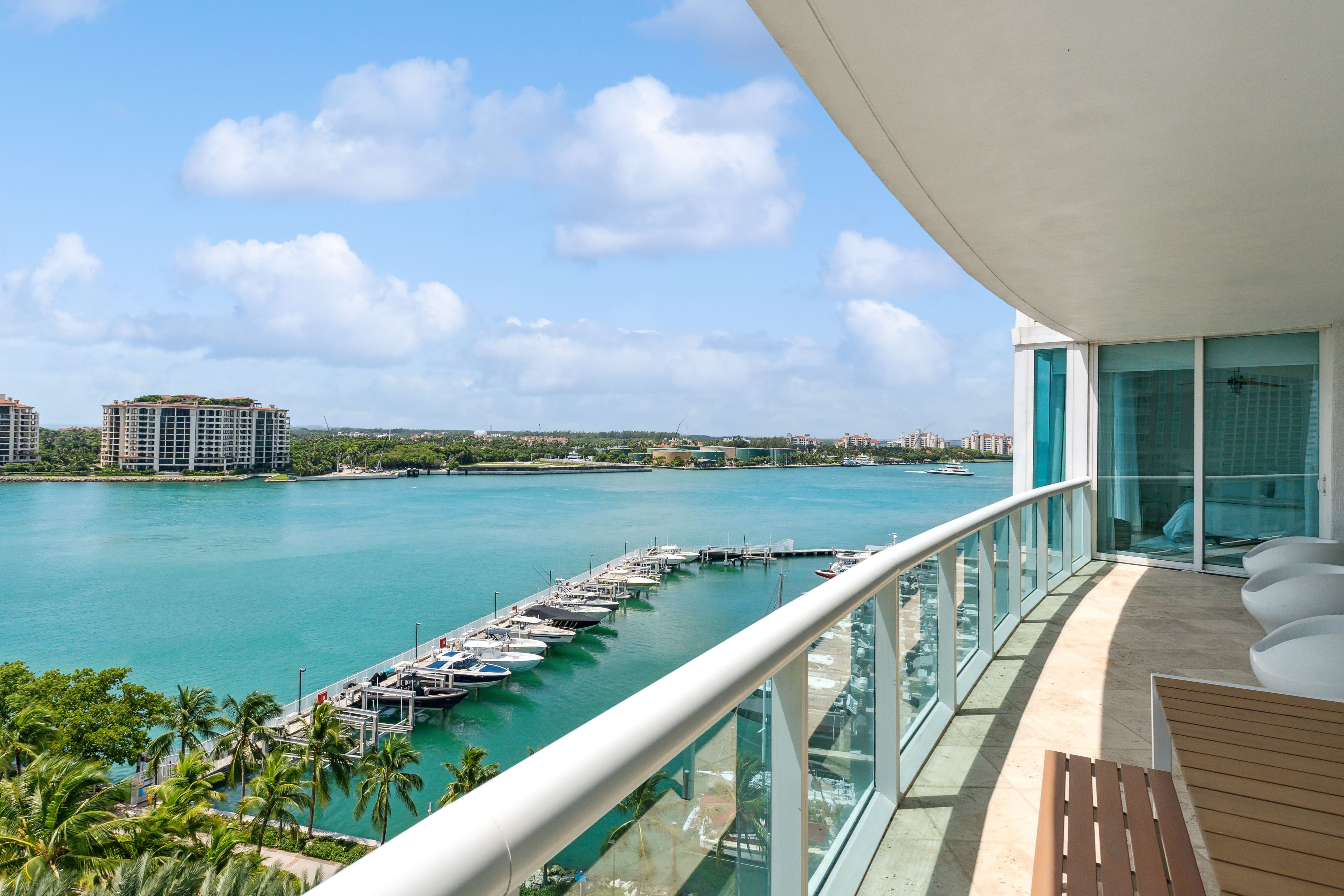 1000 S Pointe Drive Miami Beach FL 33139