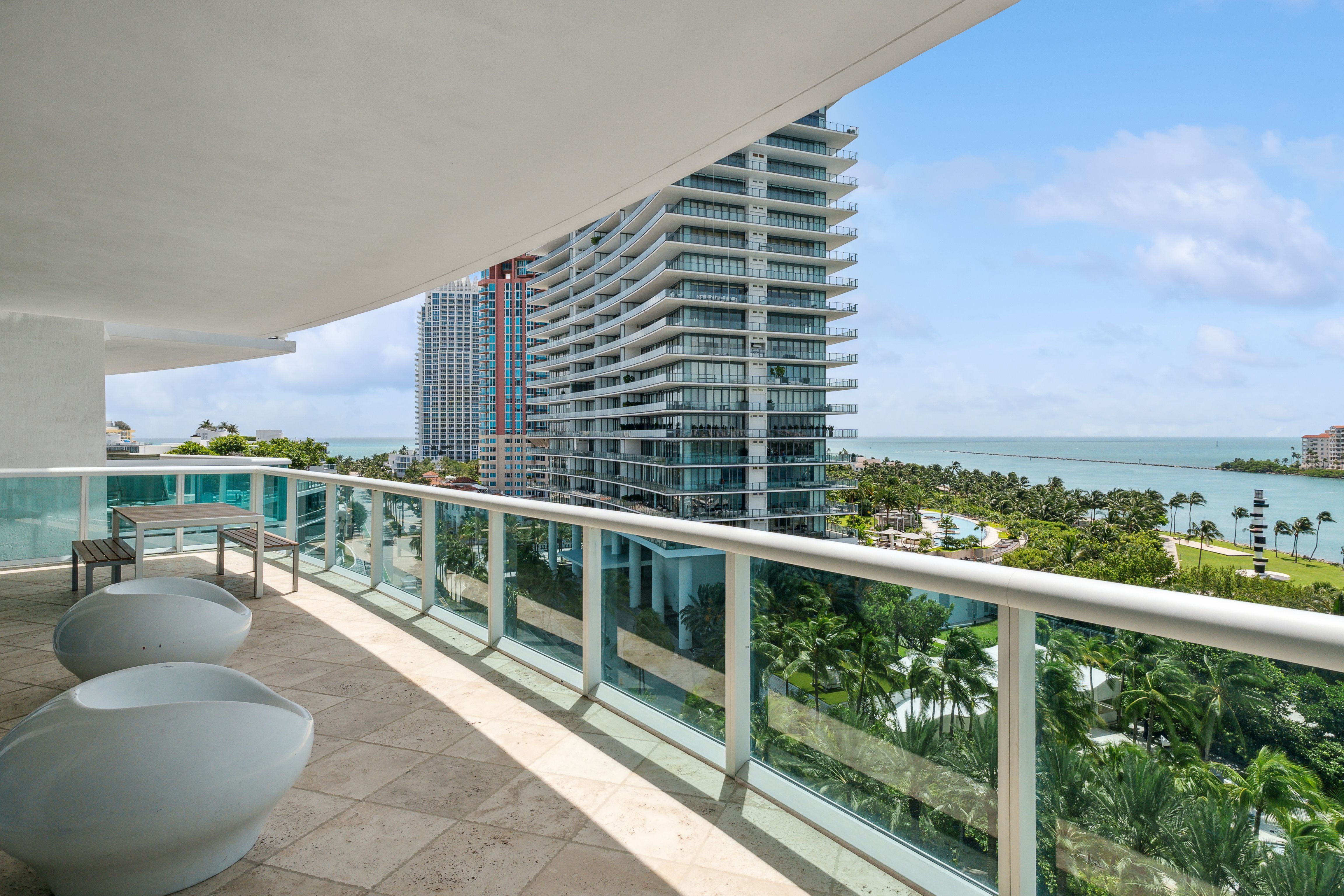 1000 S Pointe Drive Miami Beach FL 33139