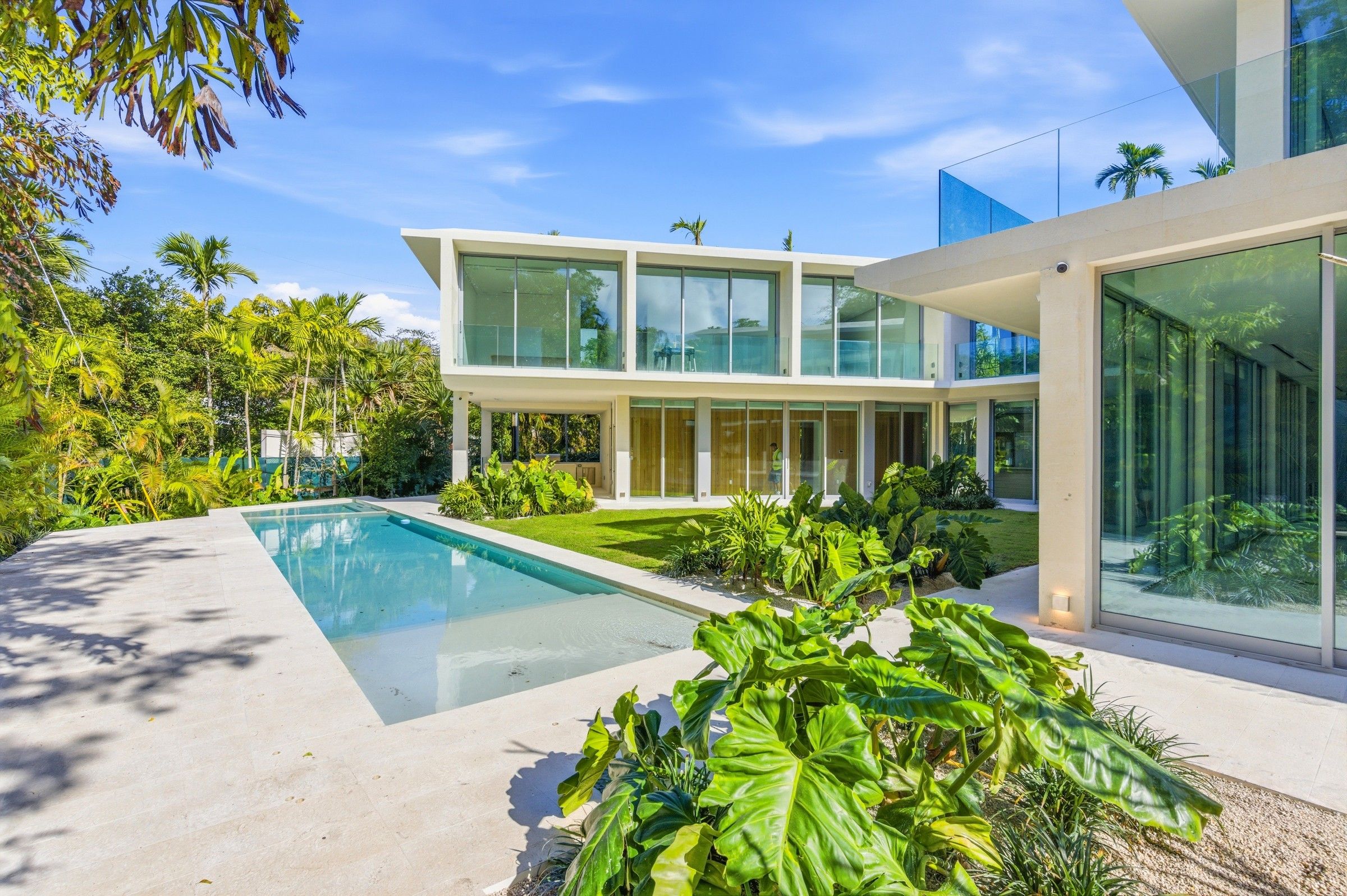 4280 Ingraham Highway Miami FL 33133