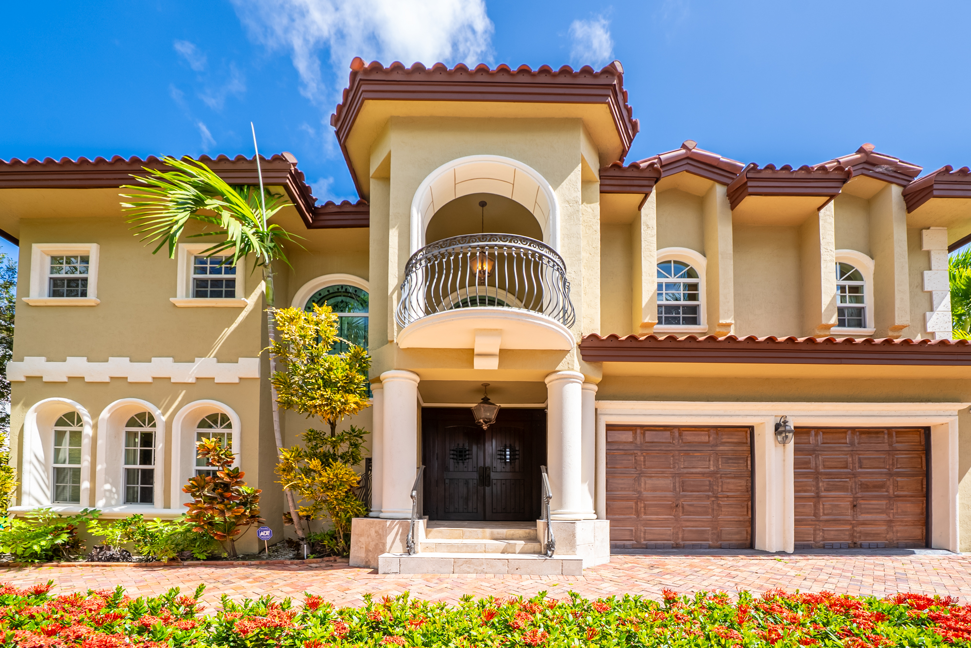 4501 N Bay Road Miami Beach FL 33140