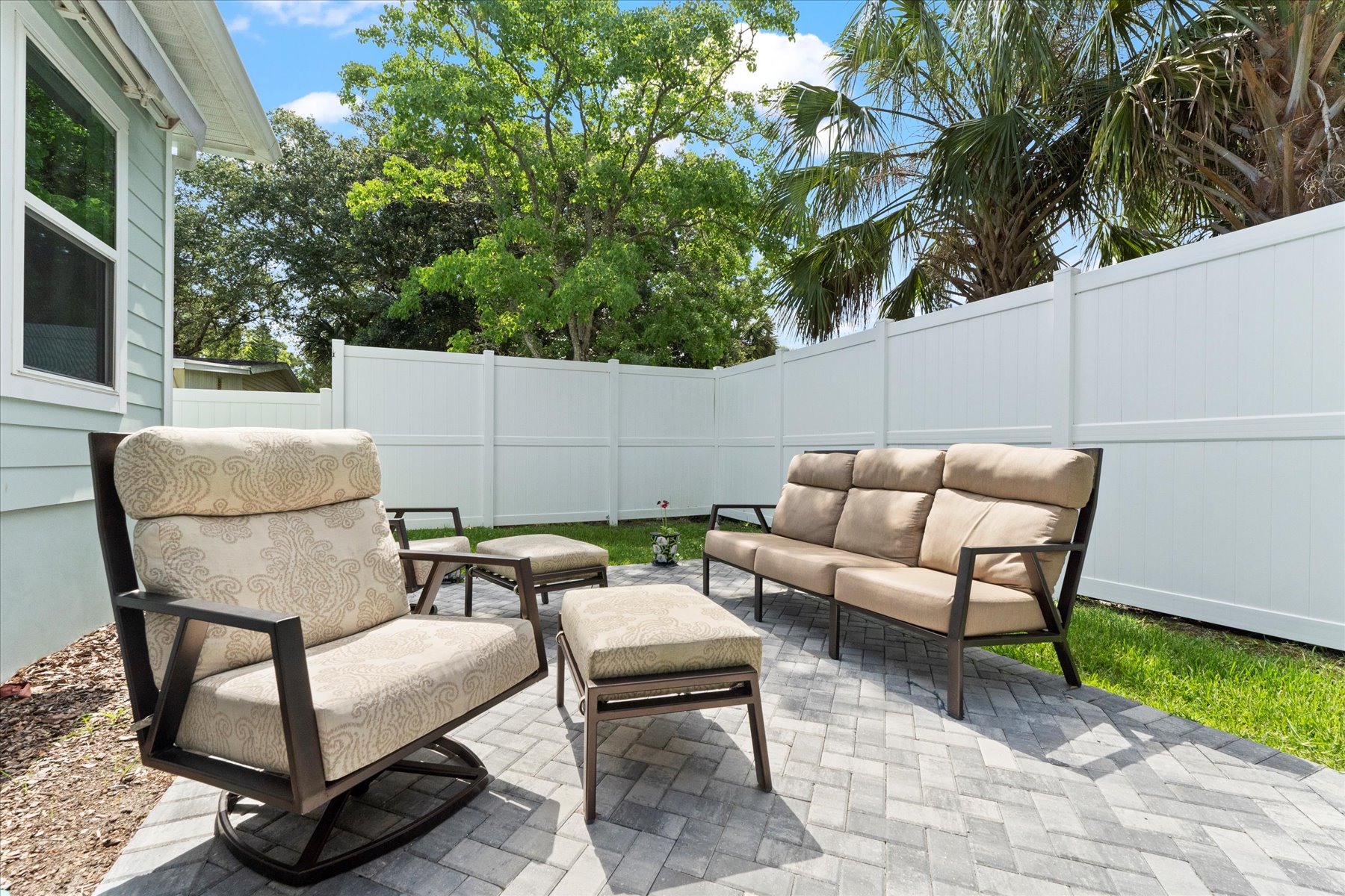 633 W Pope Road St Augustine FL 32080