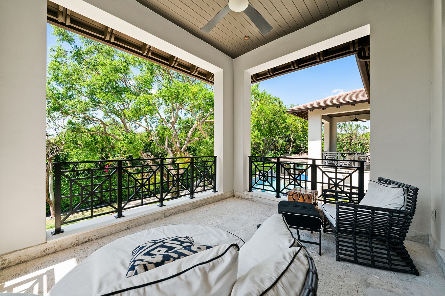 11750 SW 68th Court Pinecrest FL 33156