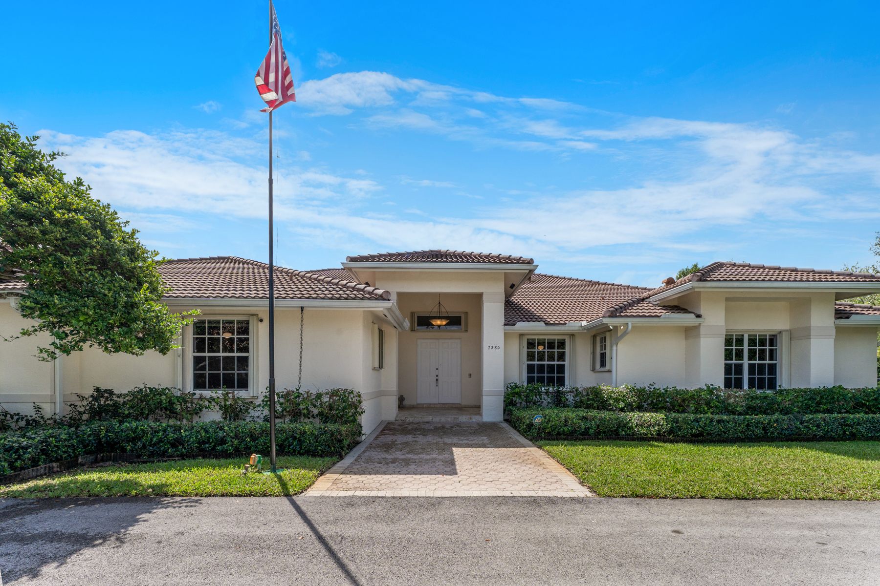 7280 SW 100th Street Pinecrest FL 33156