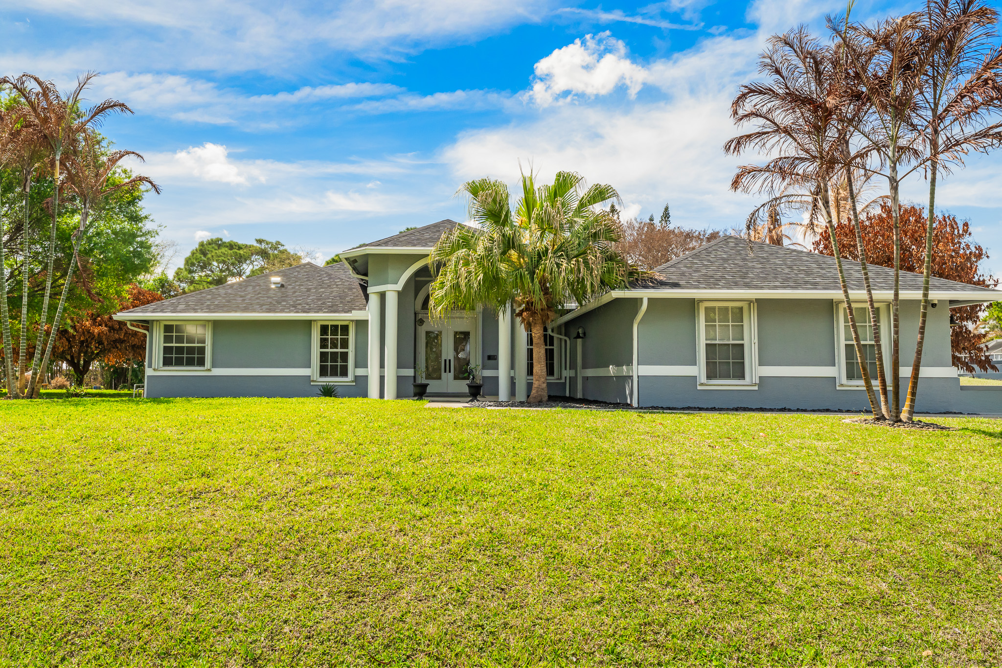 2072 SE Hanford Road Port St Lucie FL 34952
