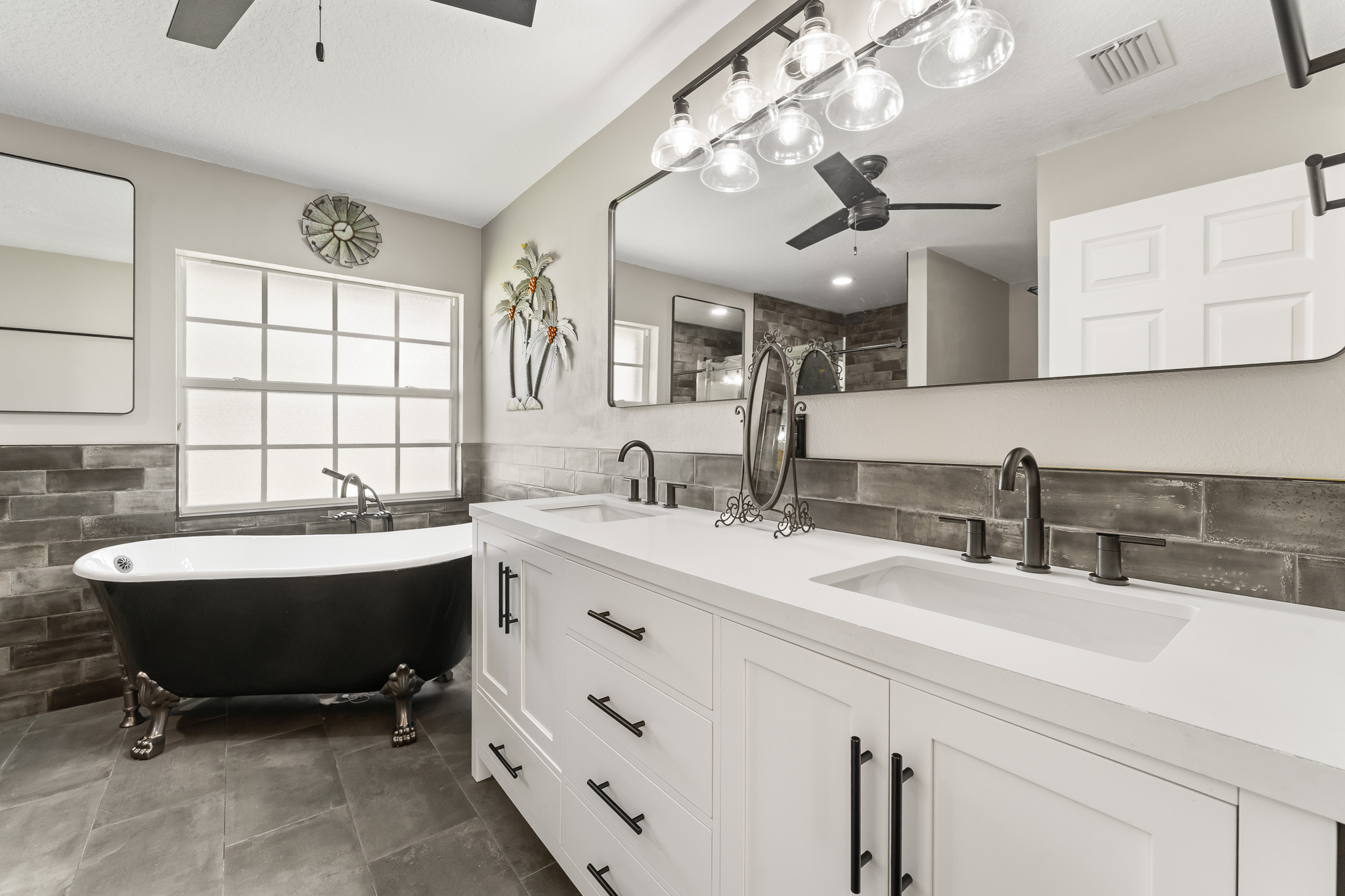 2072 SE Hanford Road Port St Lucie FL 34952