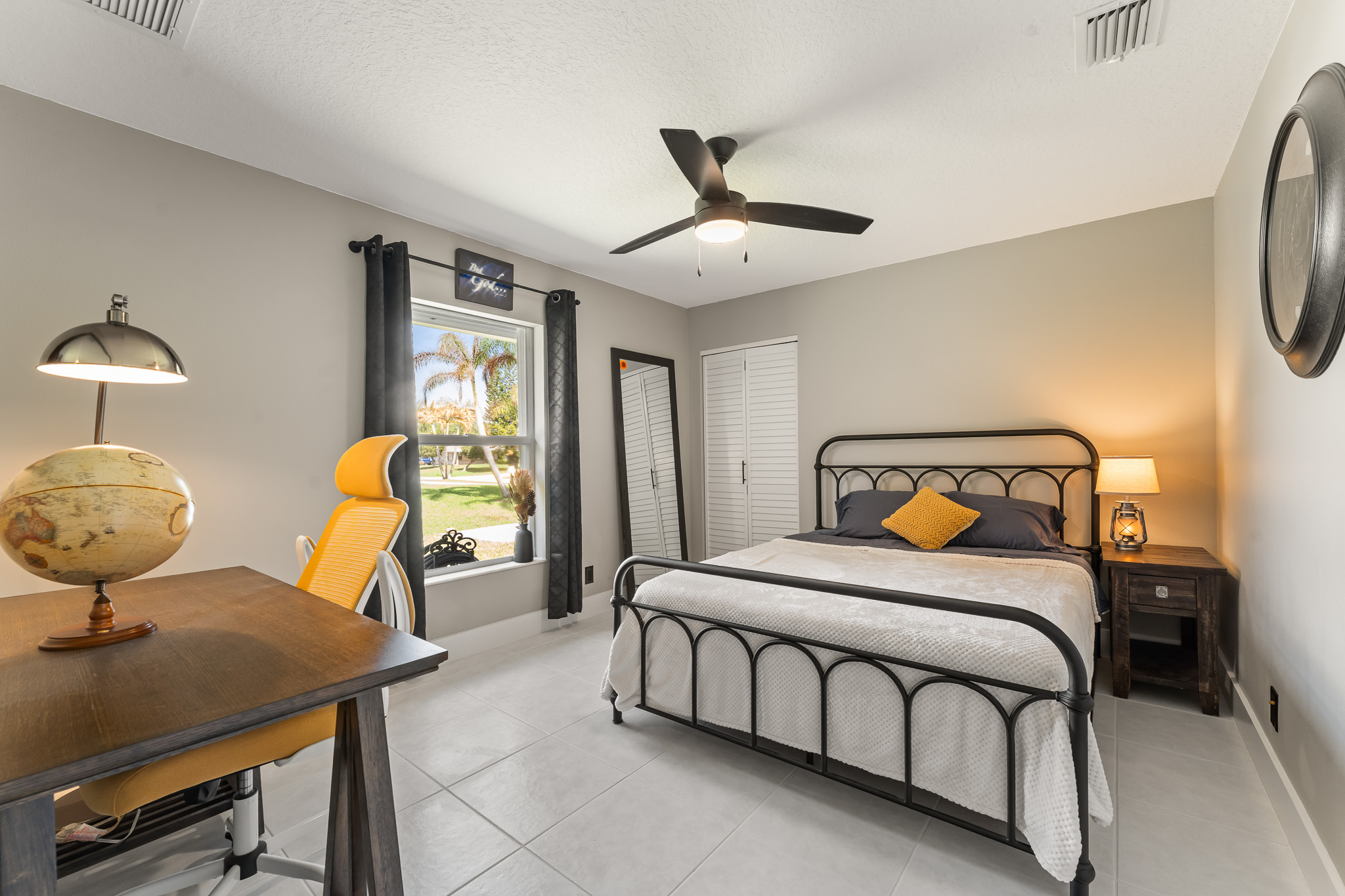 2072 SE Hanford Road Port St Lucie FL 34952