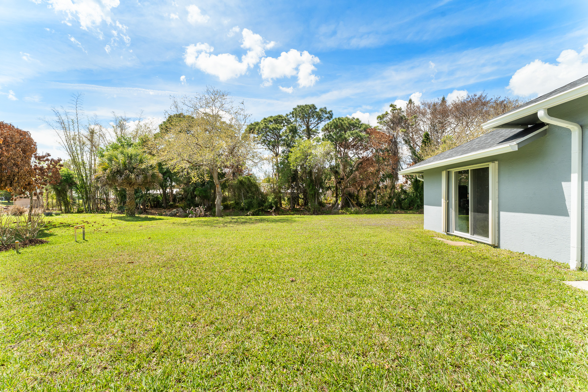 2072 SE Hanford Road Port St Lucie FL 34952