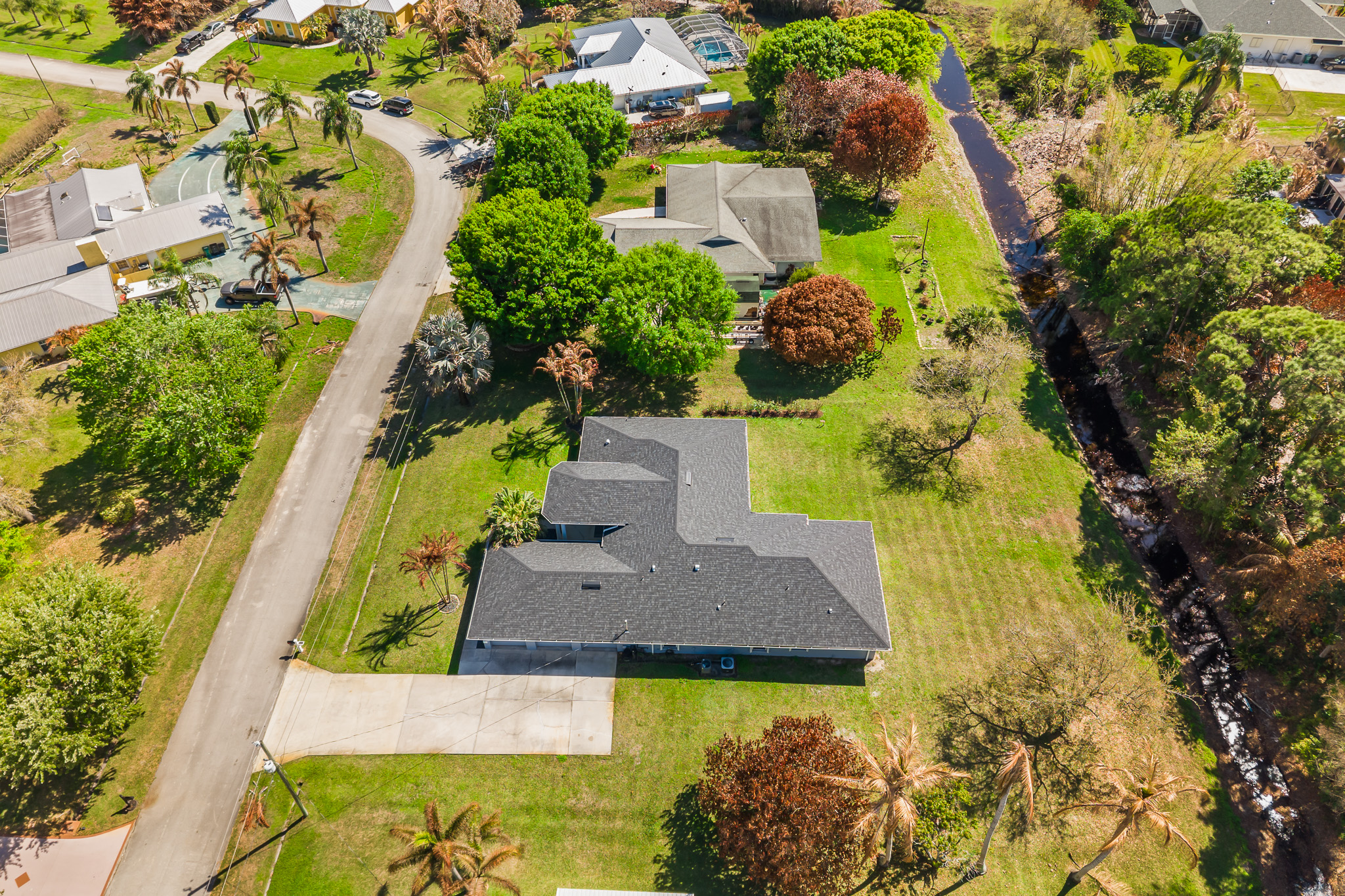 2072 SE Hanford Road Port St Lucie FL 34952