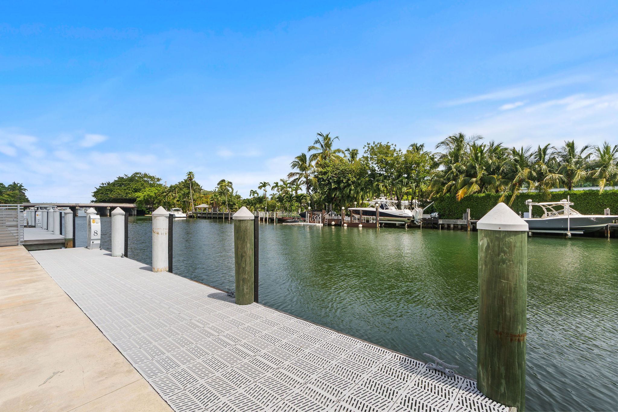1011 W 48th Street Miami Beach FL 33140