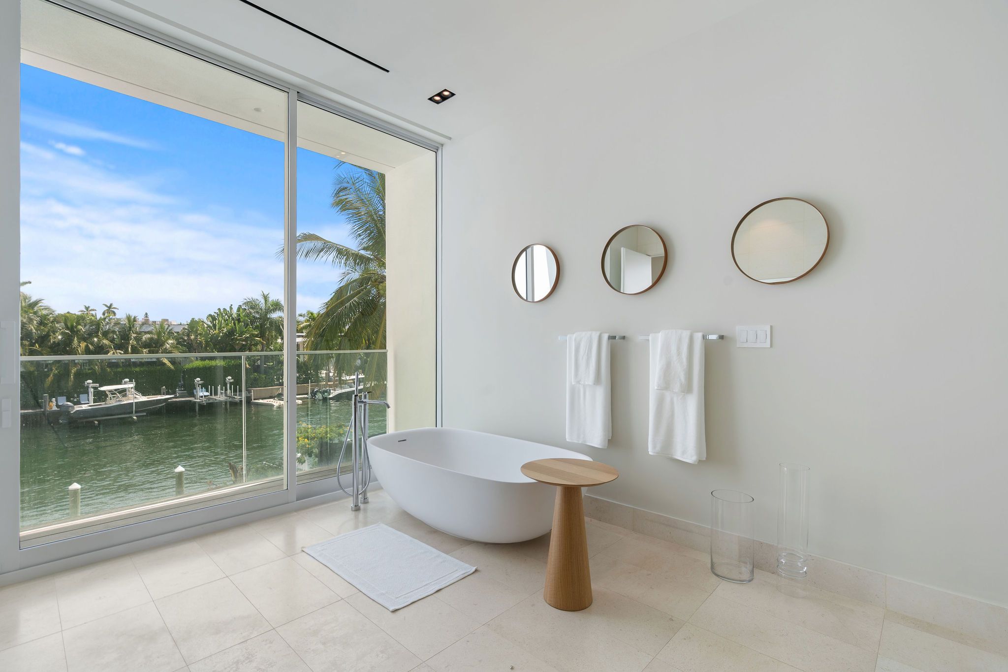 1011 W 48th Street Miami Beach FL 33140