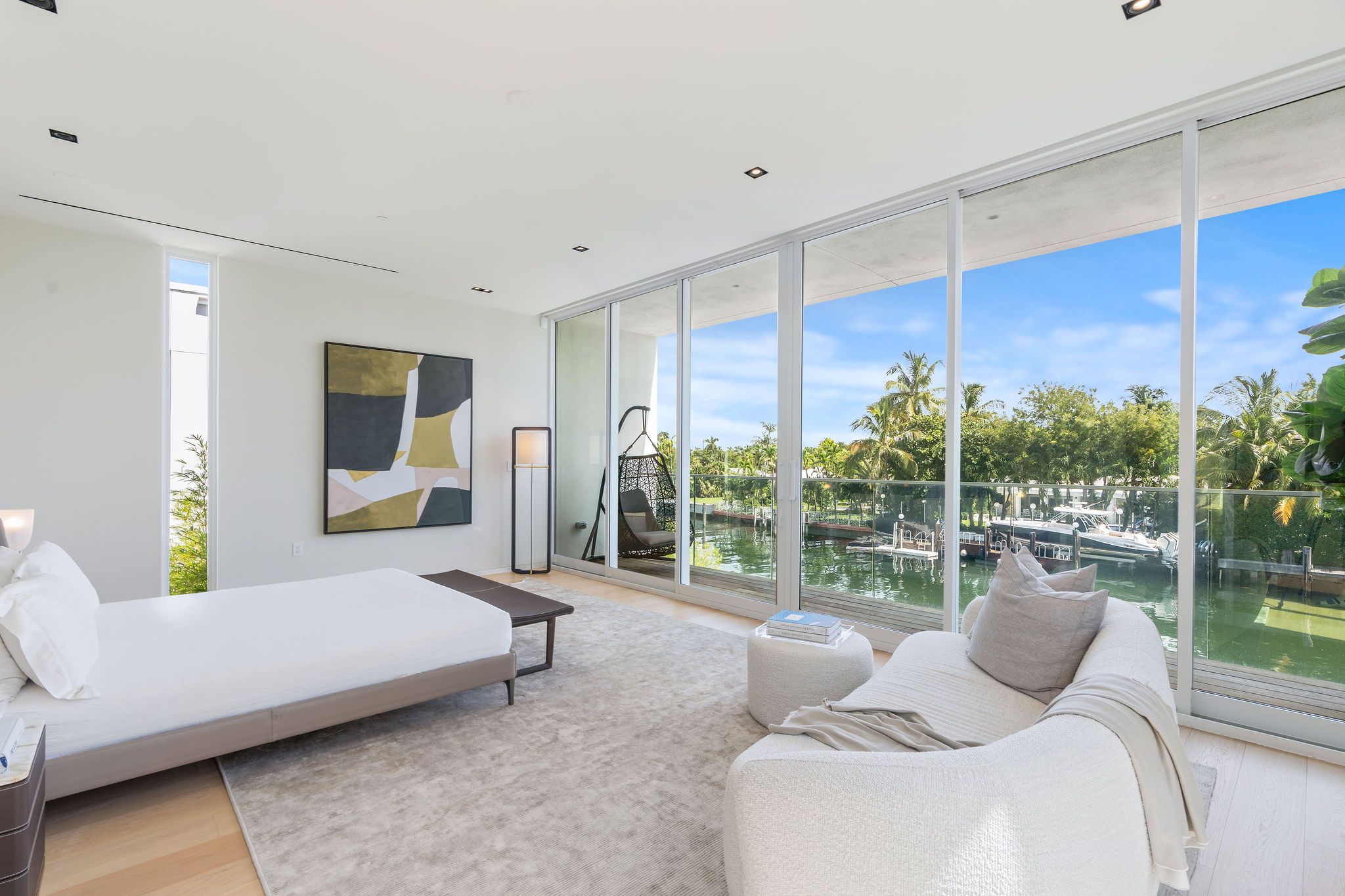 1011 W 48th Street Miami Beach FL 33140