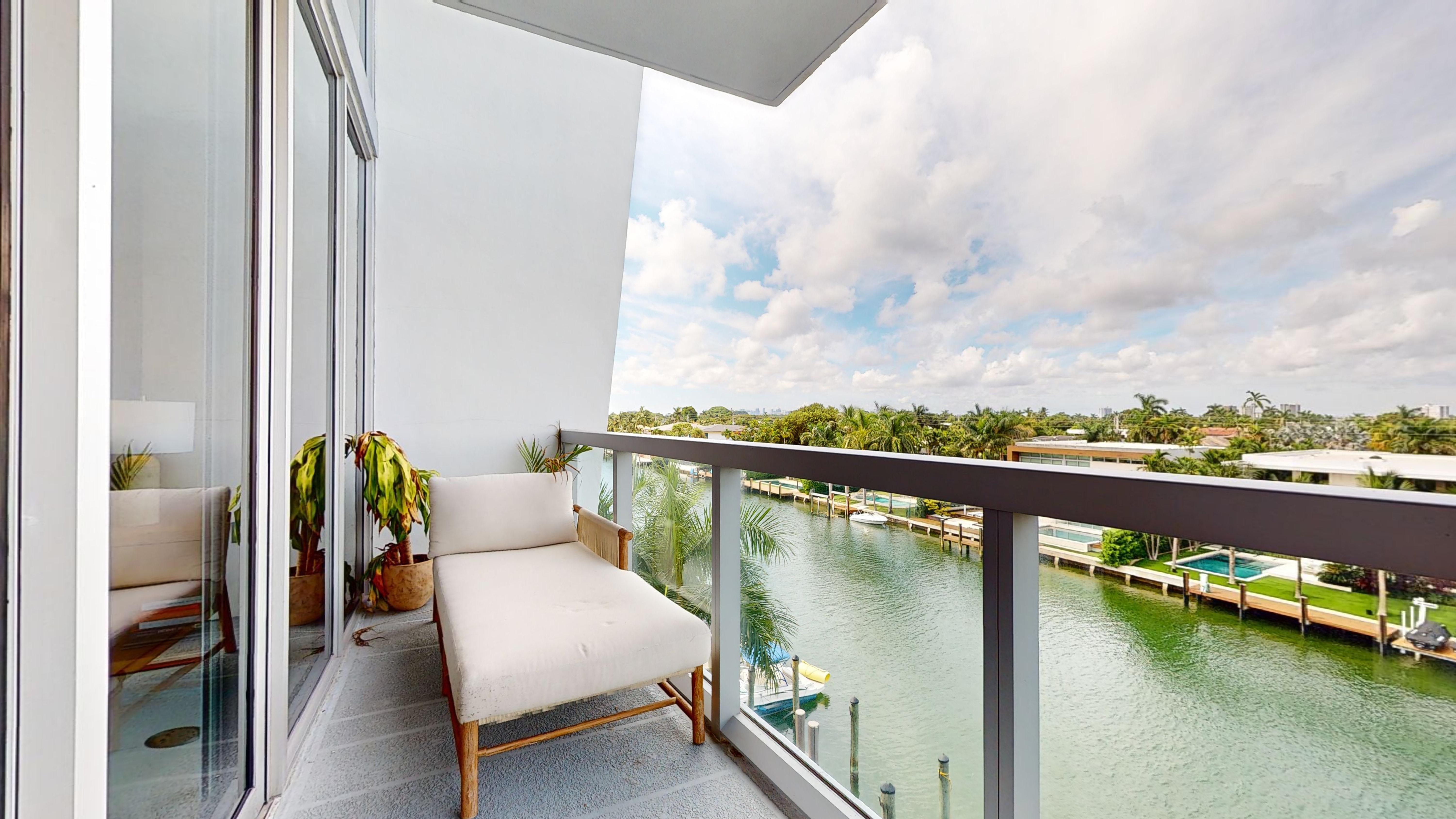 9940 W Bay Harbor Drive Bay Harbor Islands FL 33154