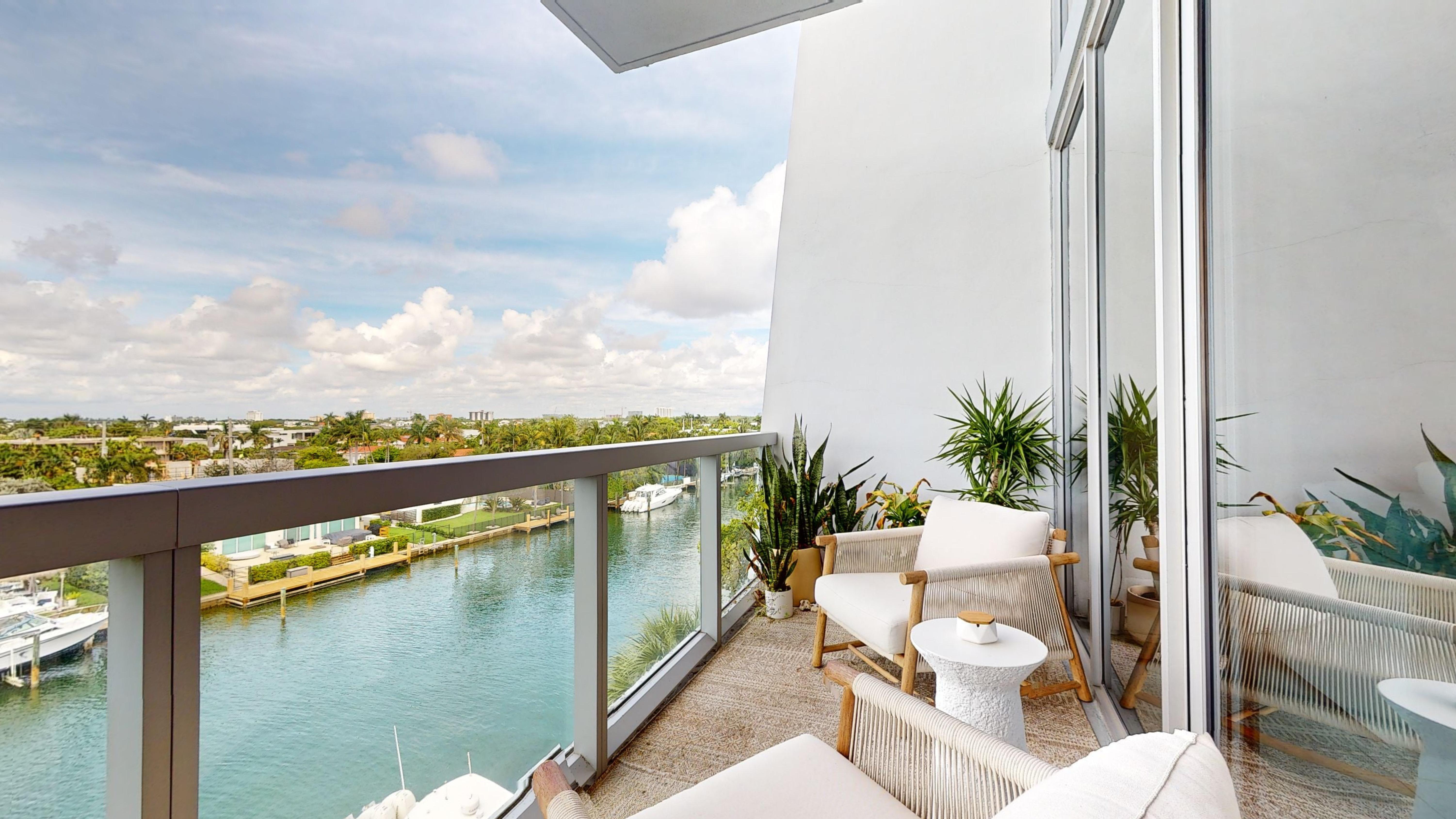 9940 W Bay Harbor Drive Bay Harbor Islands FL 33154