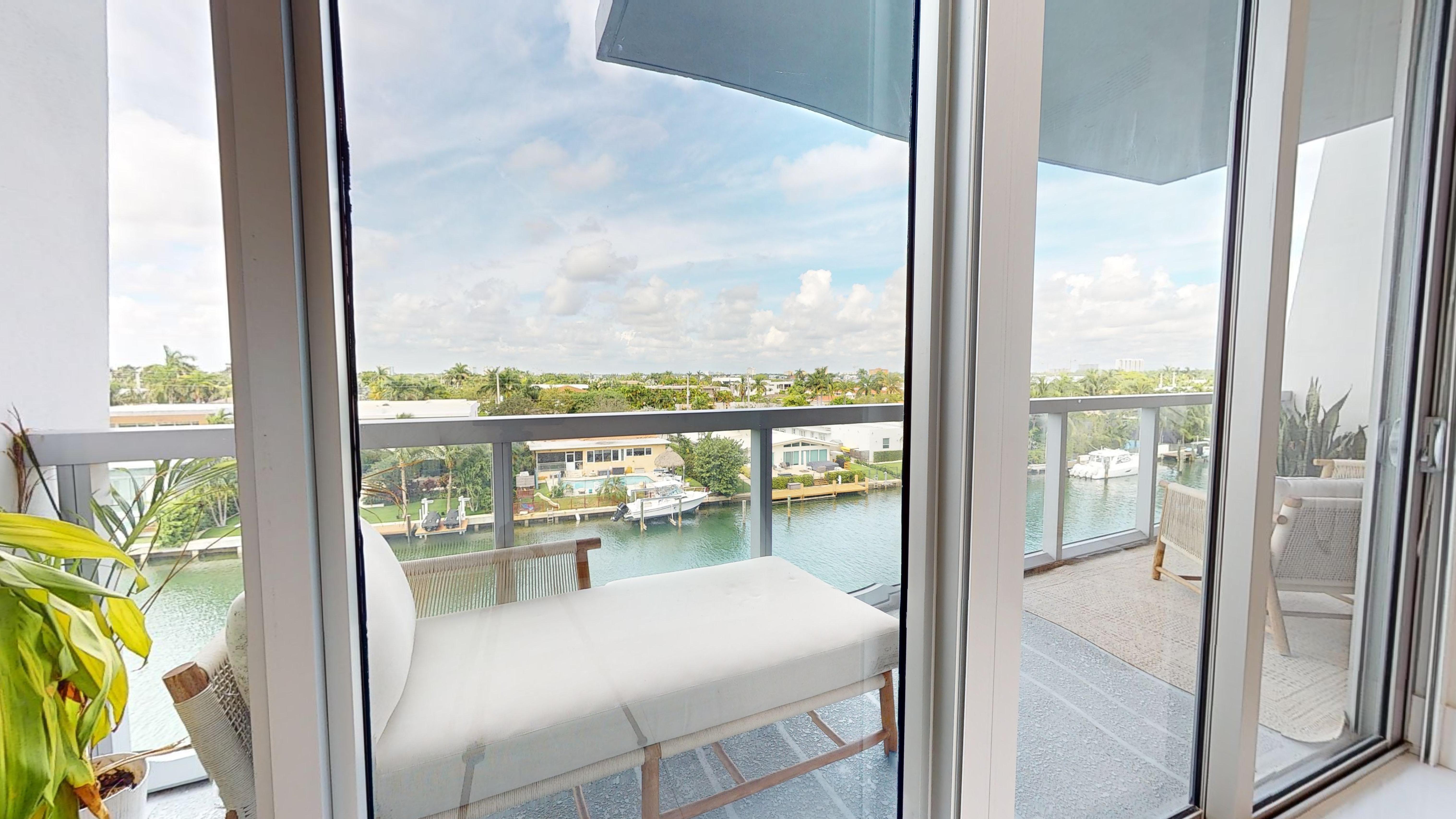 9940 W Bay Harbor Drive Bay Harbor Islands FL 33154