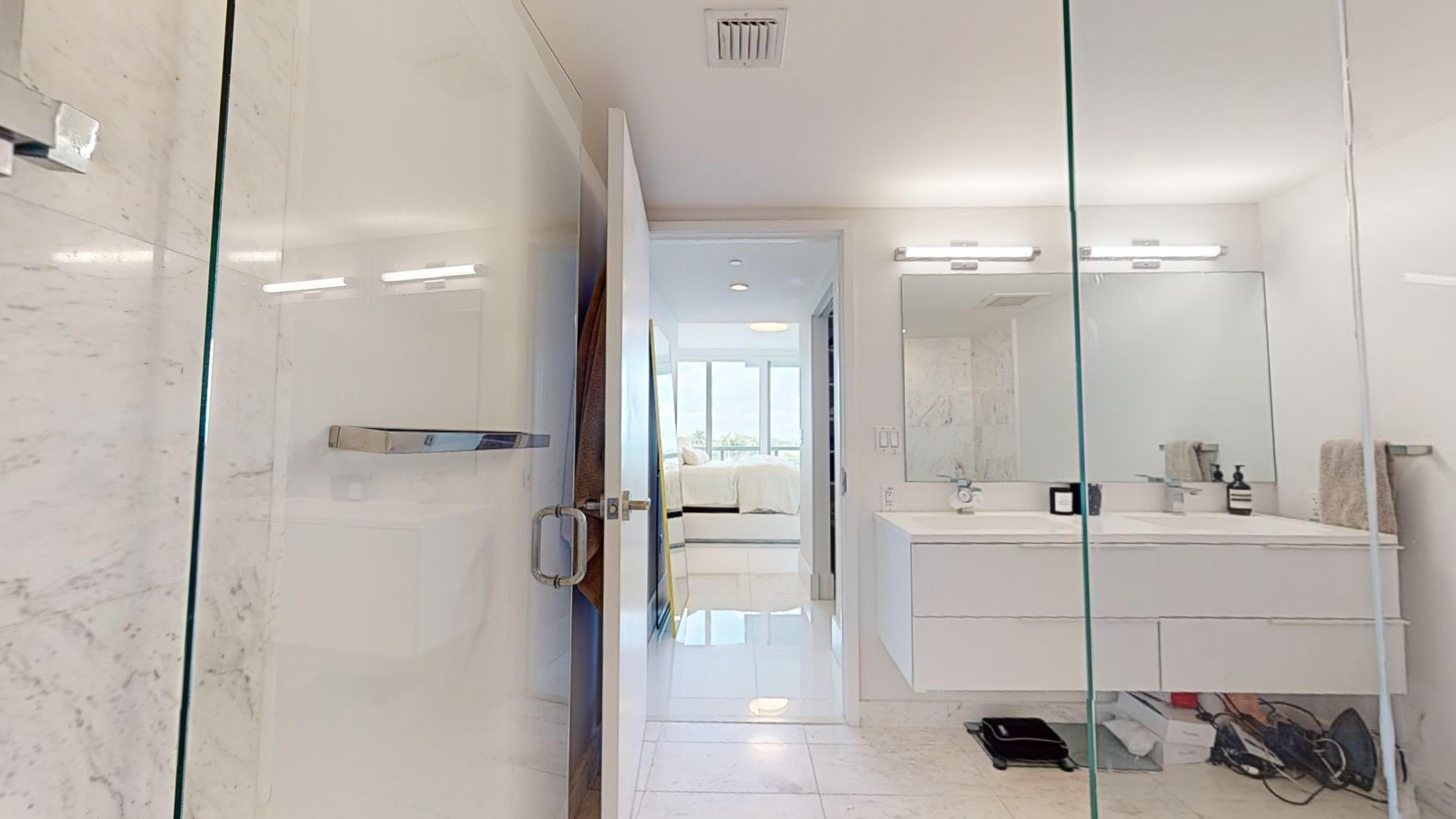 9940 W Bay Harbor Drive Bay Harbor Islands FL 33154