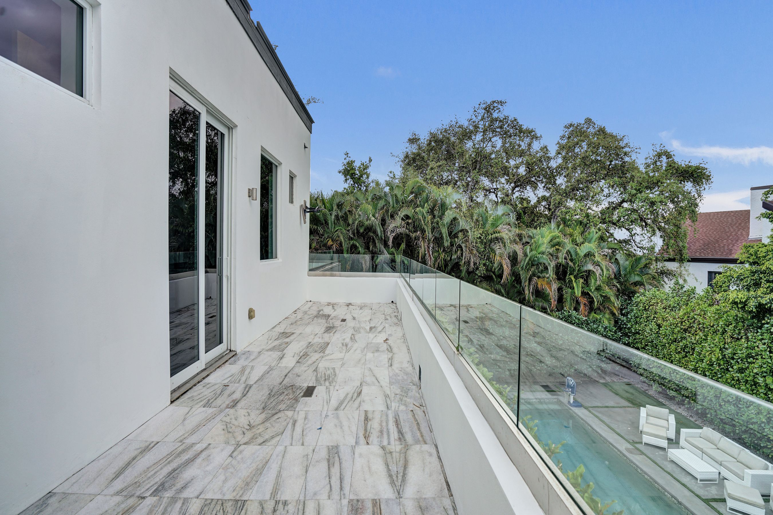 19914 NE 19th Court Miami FL 33179