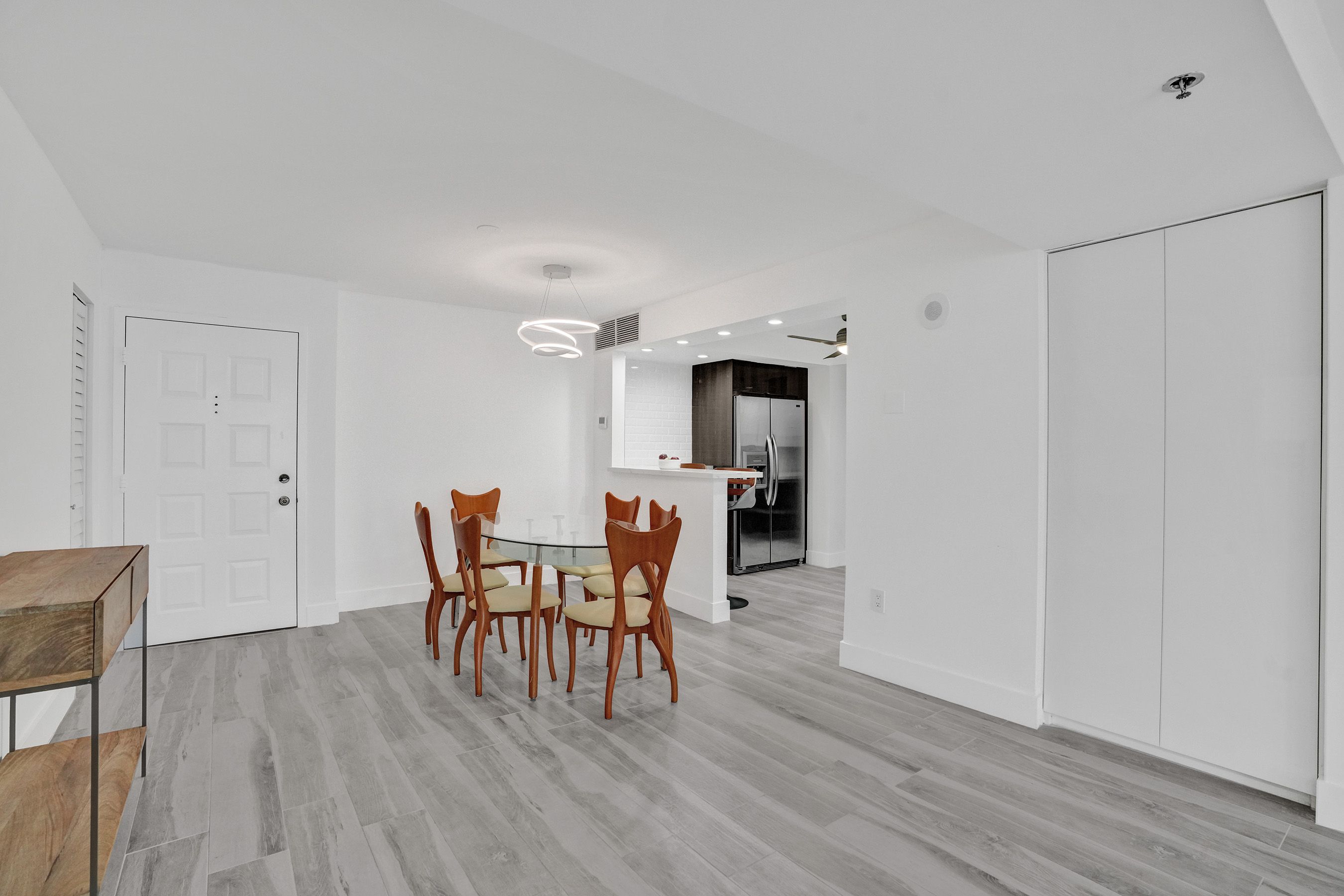 1201 S Ocean Drive Hollywood FL 33019