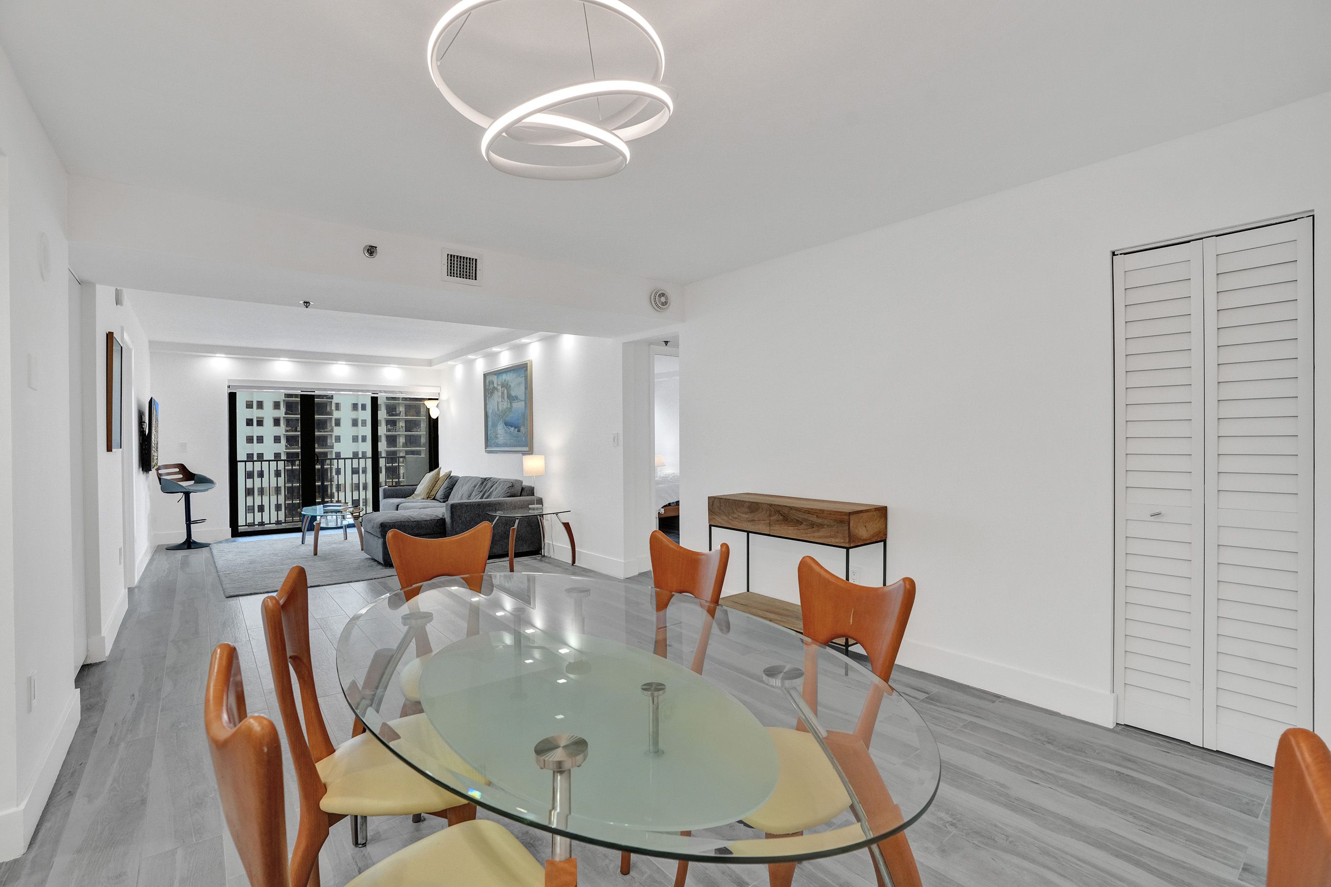 1201 S Ocean Drive Hollywood FL 33019