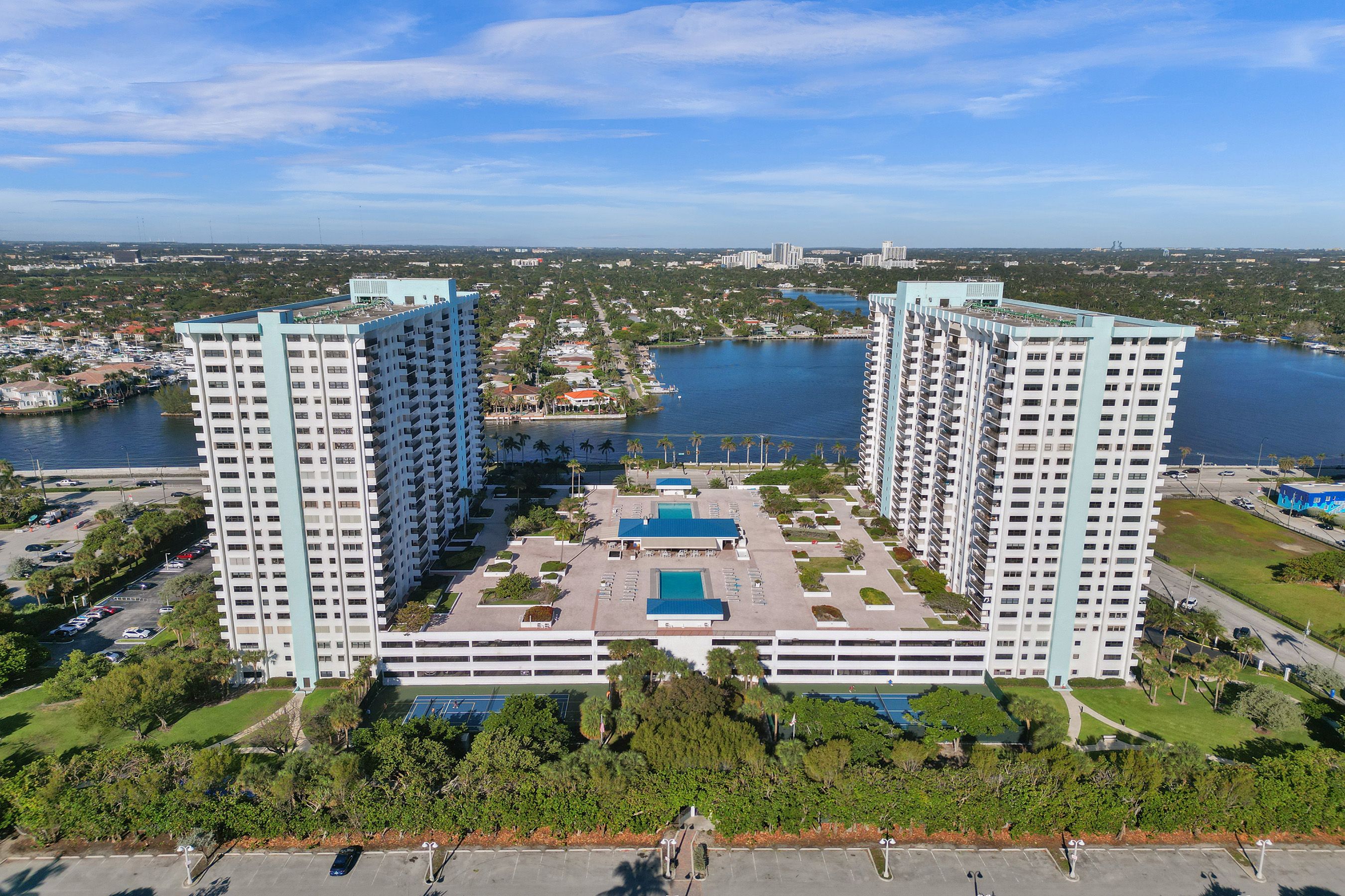 1201 S Ocean Drive Hollywood FL 33019