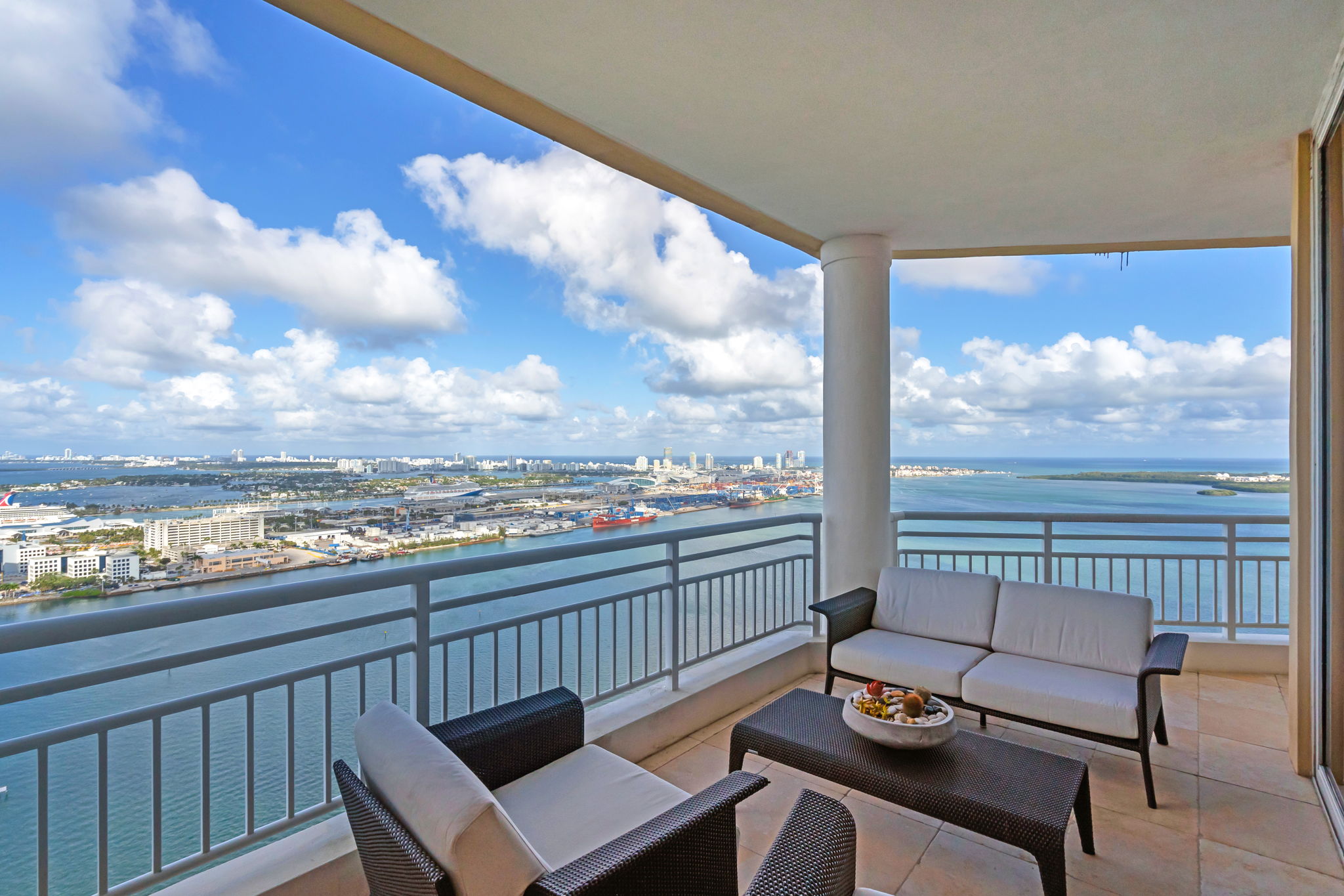 848 Brickell Key Drive Miami FL 33131