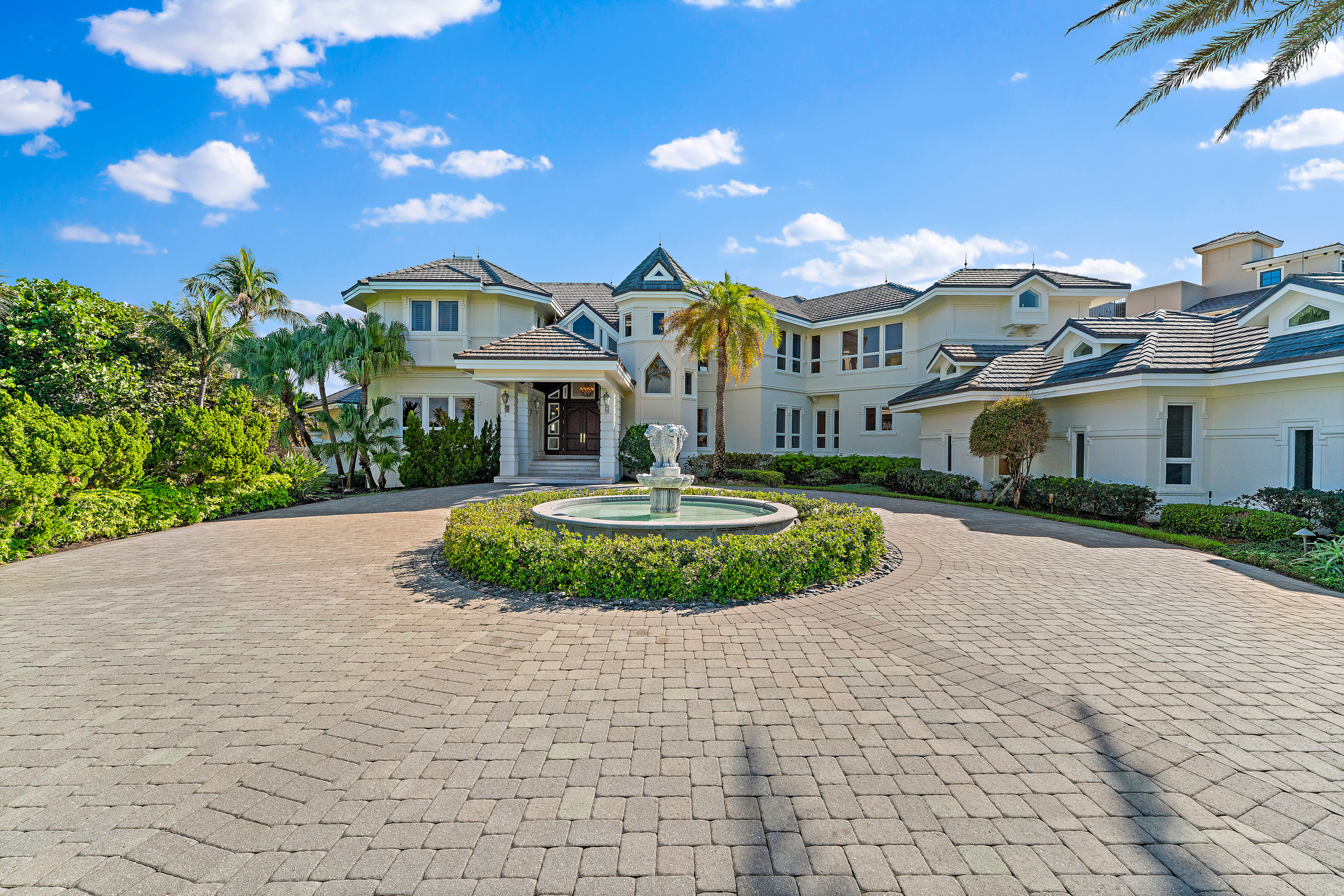 3066 SE Dune Drive Stuart FL 34996