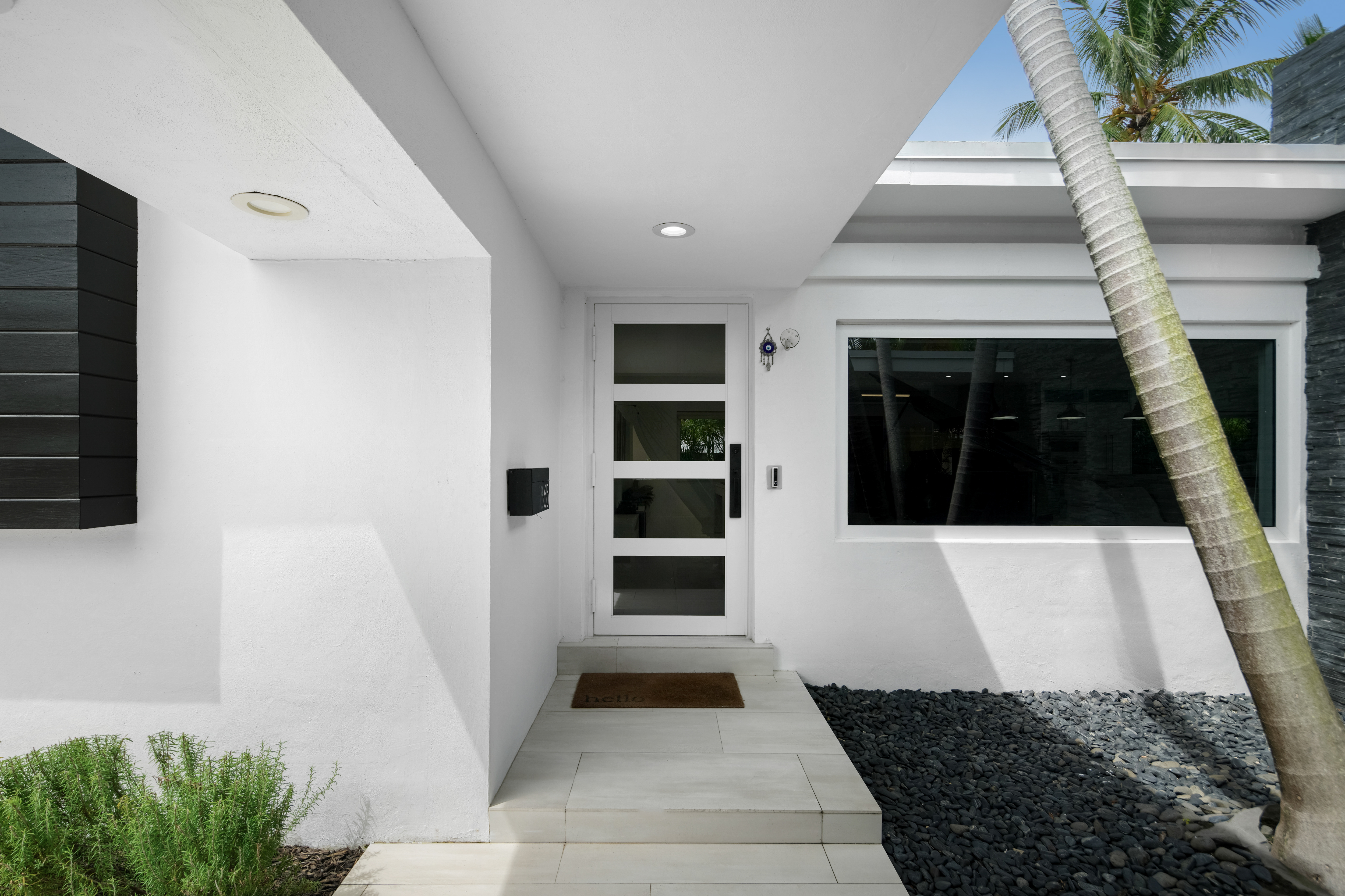 1865 Daytonia Road Miami Beach FL 33141