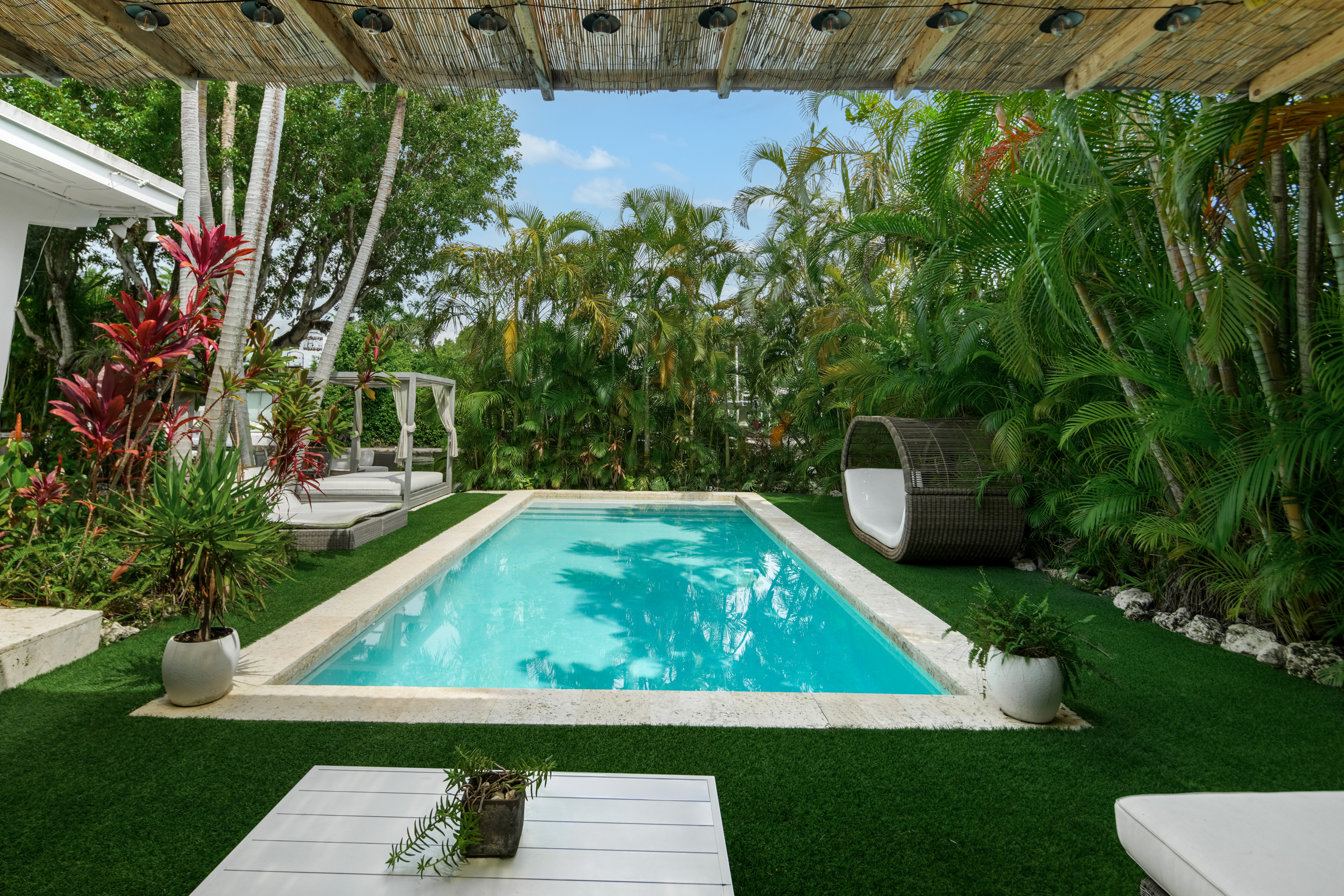 1865 Daytonia Road Miami Beach FL 33141