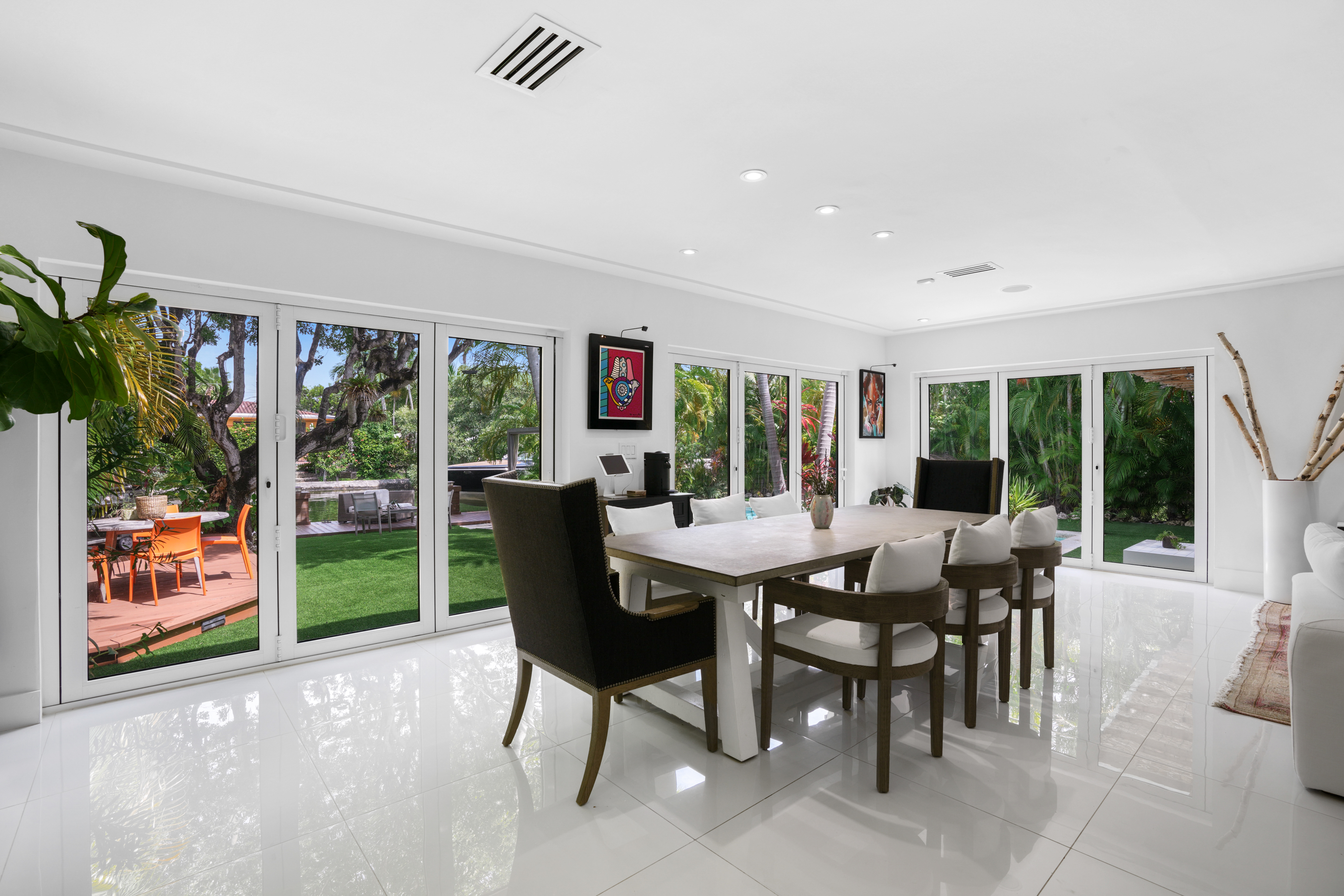 1865 Daytonia Road Miami Beach FL 33141