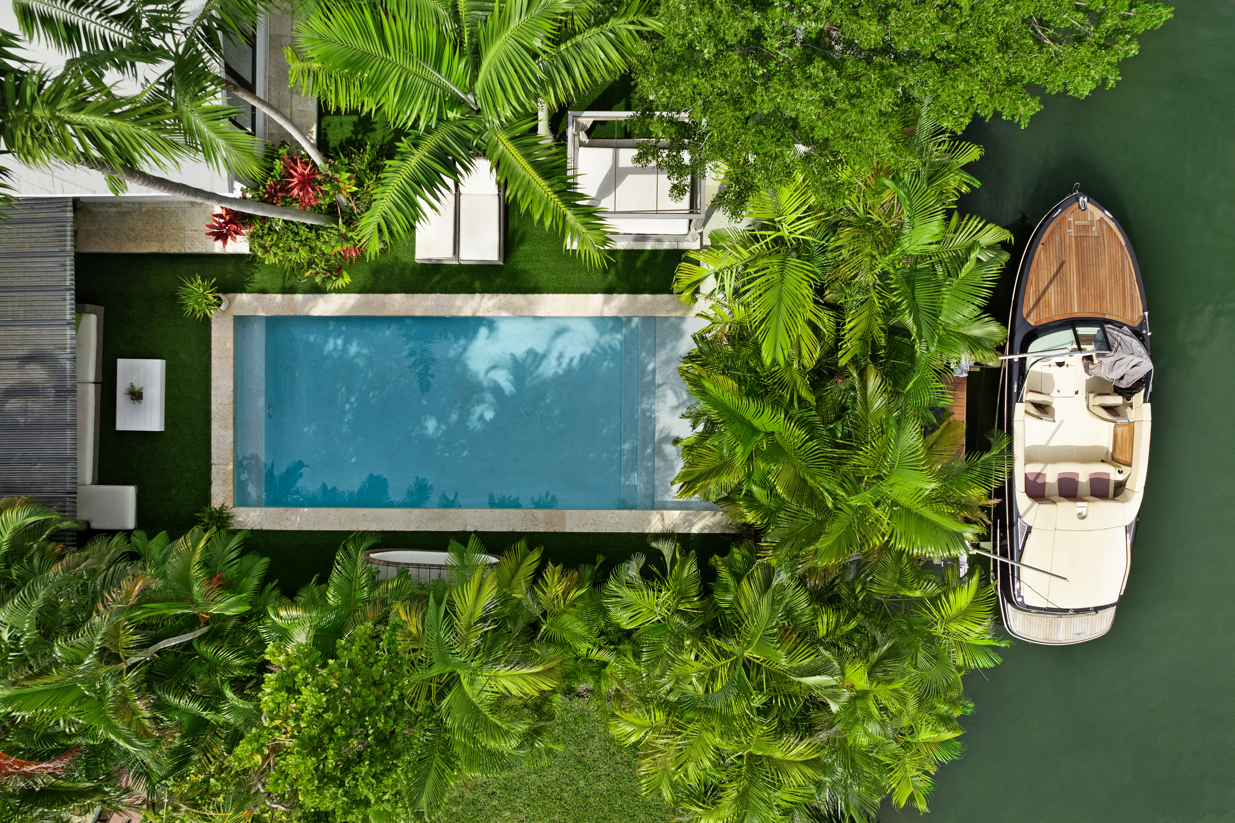 1865 Daytonia Road Miami Beach FL 33141