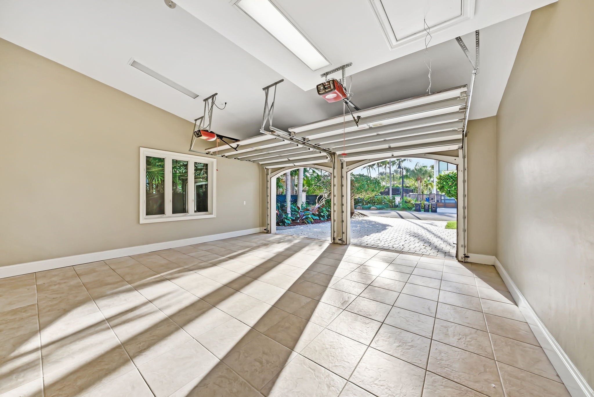 628 Coral Way Fort Lauderdale FL 33301