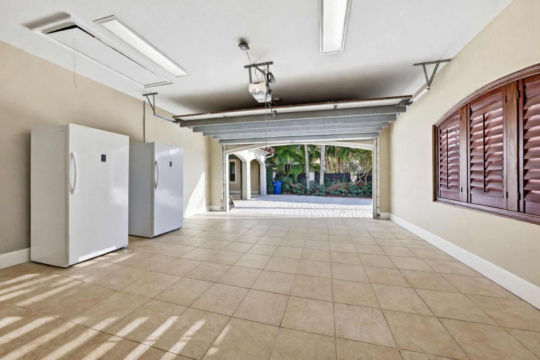 628 Coral Way Fort Lauderdale FL 33301
