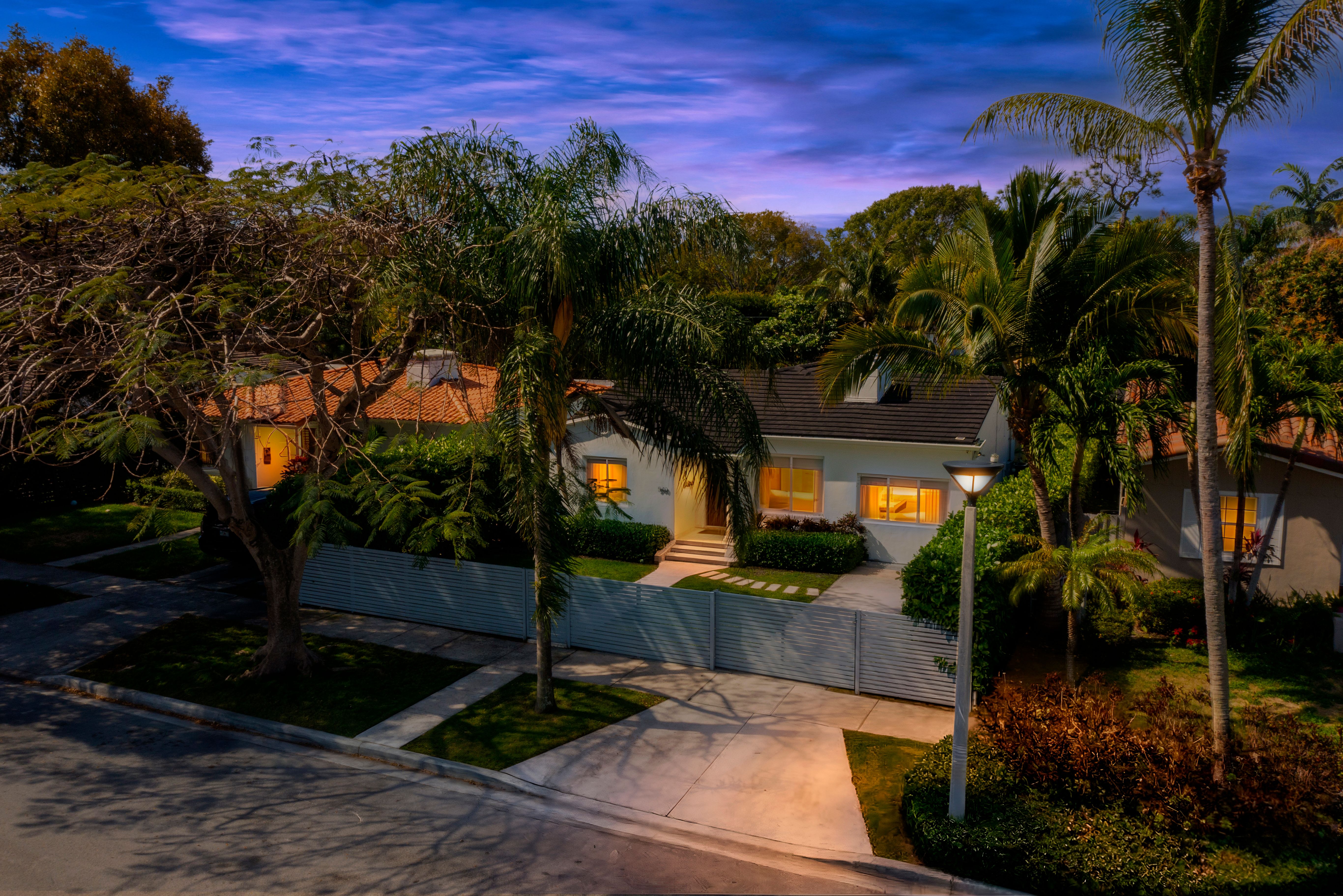 540 SW 27th Road Miami FL 33129