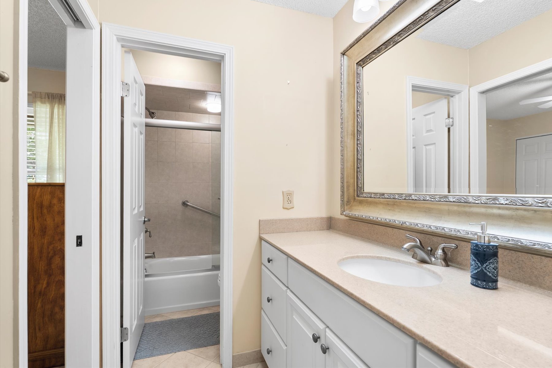 730 Geneva Court St. Johns FL 32259
