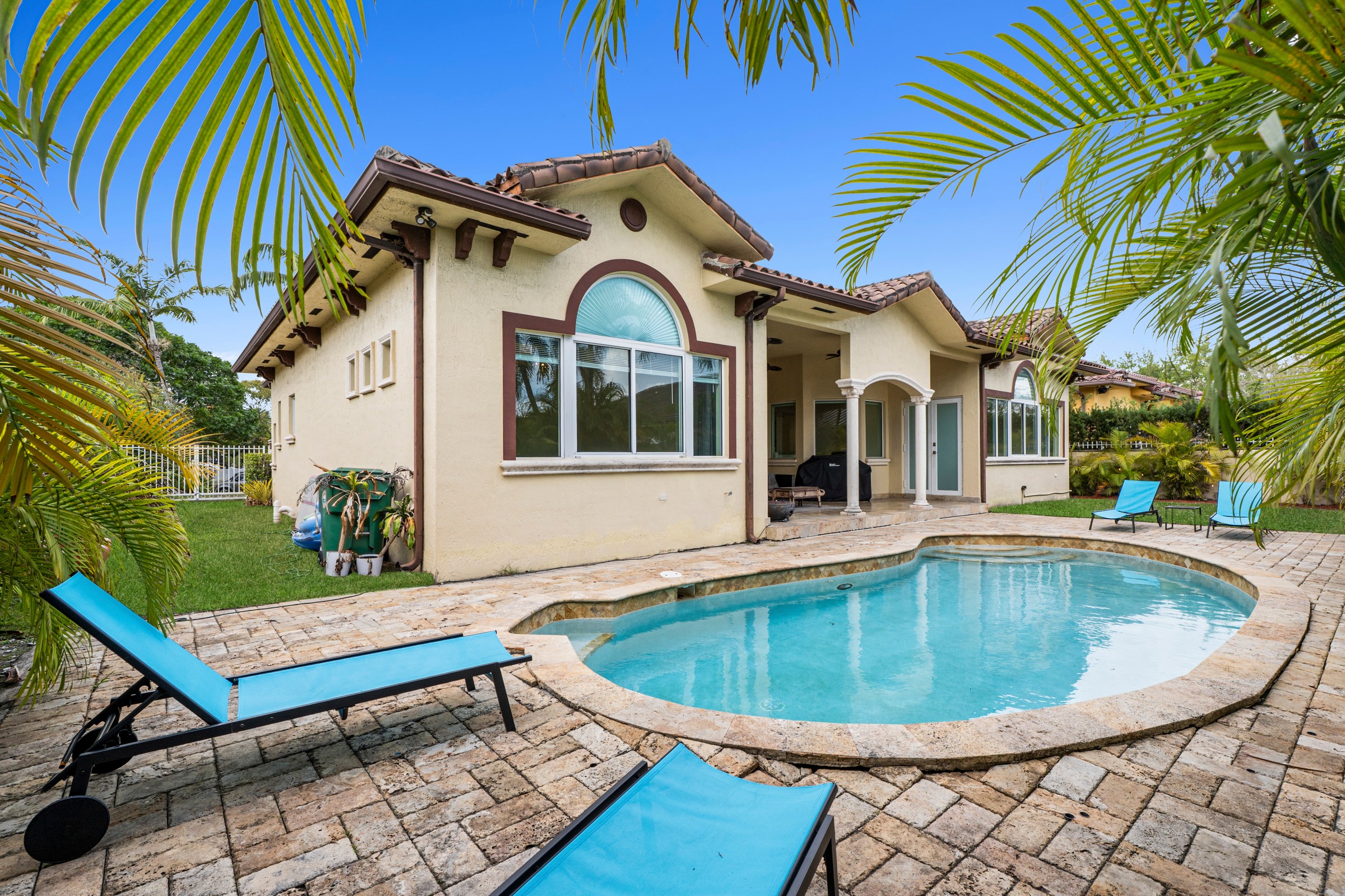 2665 NW 100th Avenue Doral FL 33172