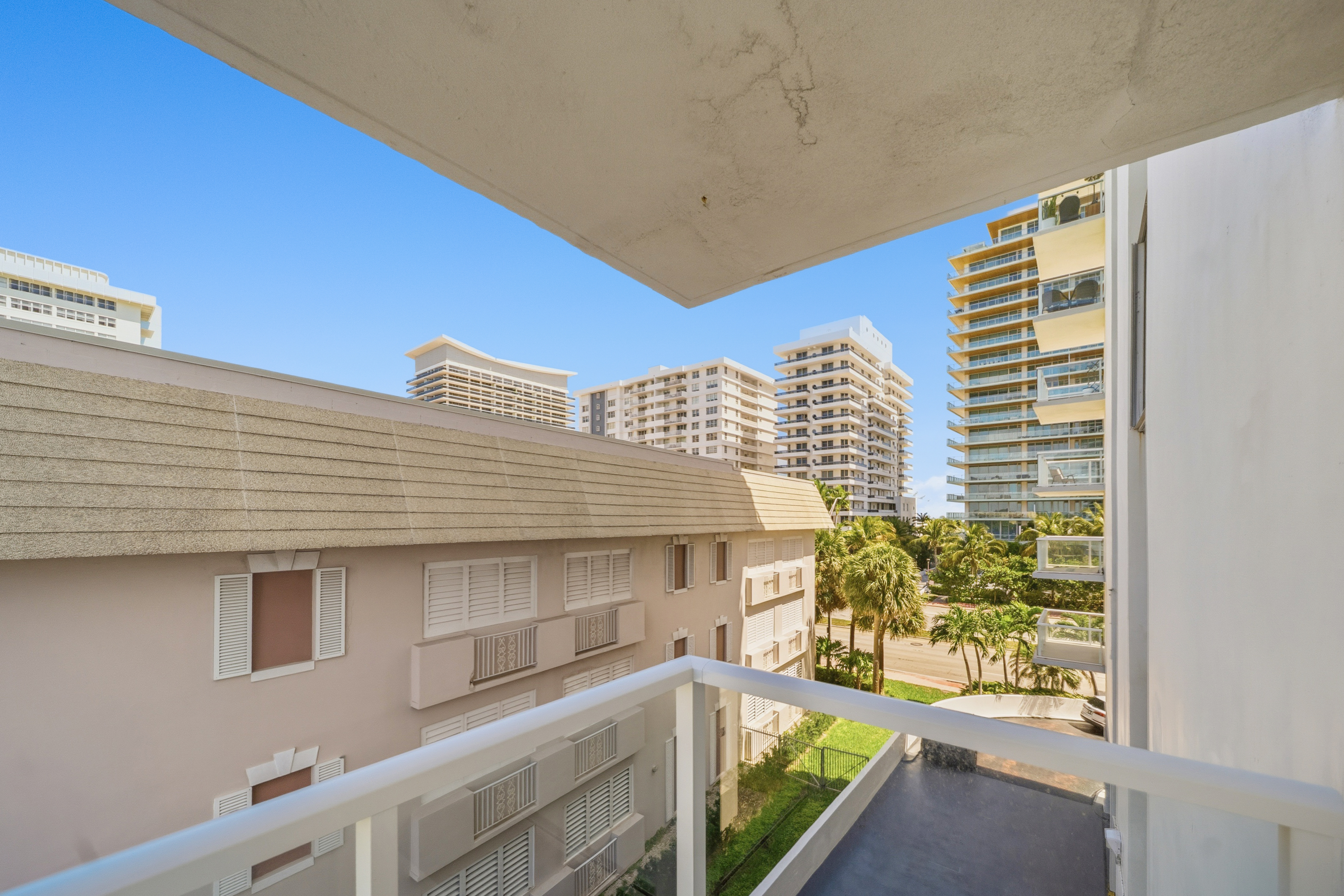 5750 Collins Avenue Miami Beach FL 33140