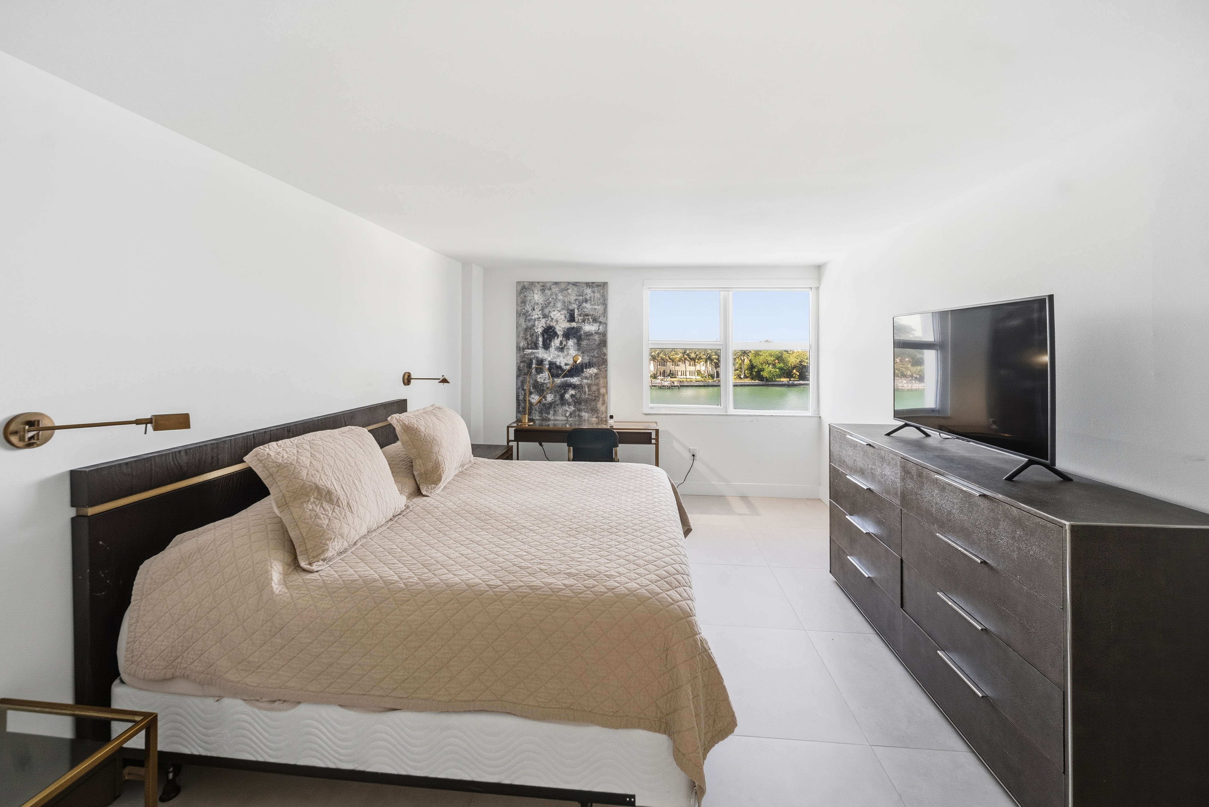 5750 Collins Avenue Miami Beach FL 33140