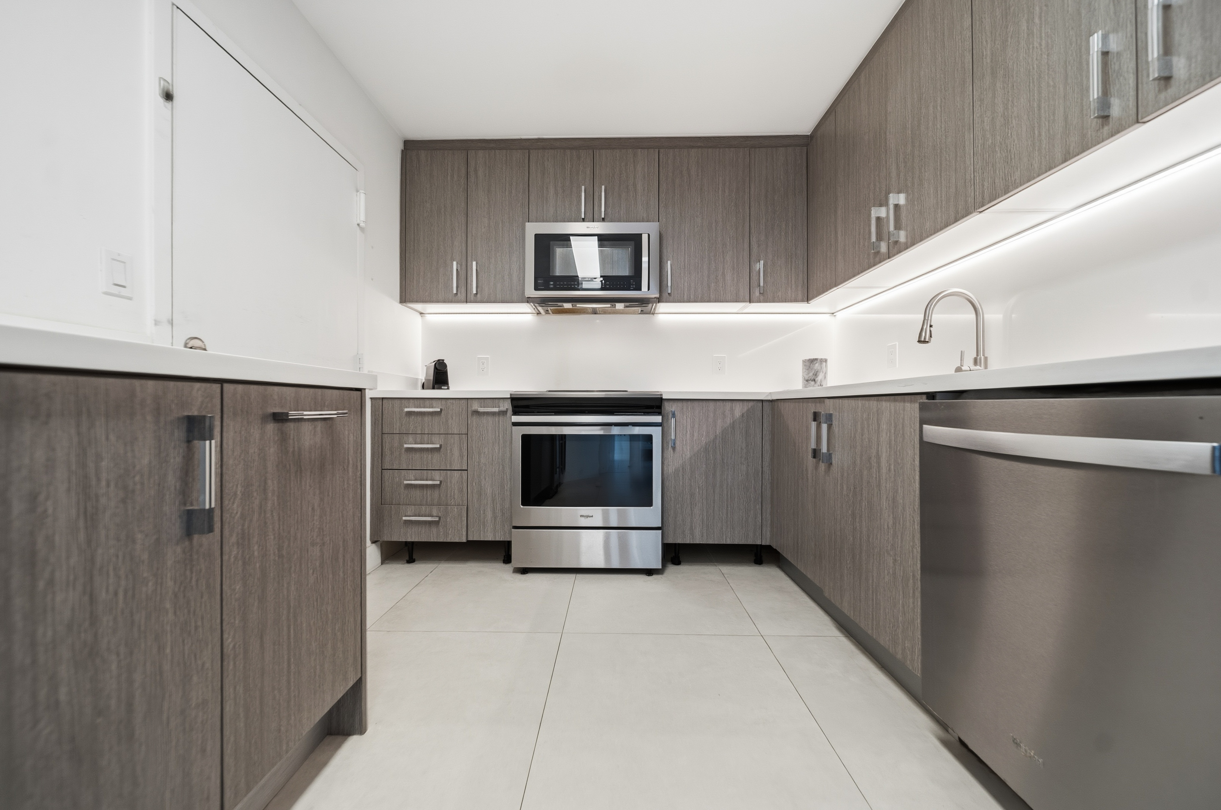 5750 Collins Avenue Miami Beach FL 33140