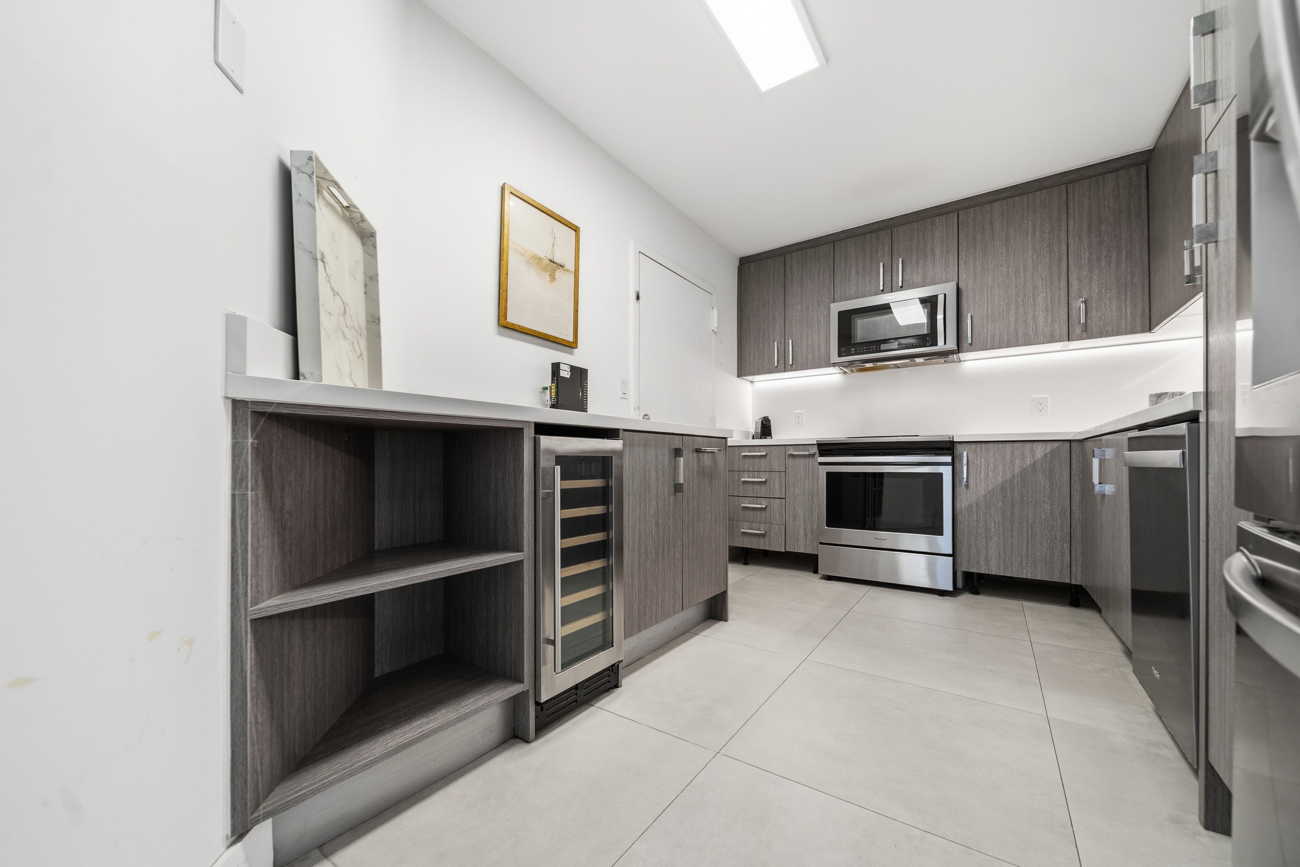 5750 Collins Avenue Miami Beach FL 33140